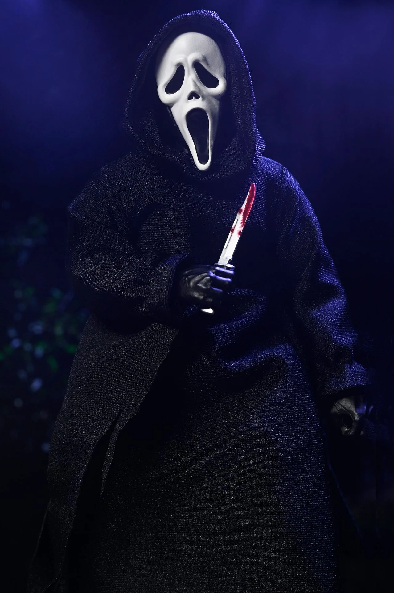 Ghost Face Dunny vs. figura de acción vestida: ¿Cuál coleccionar?