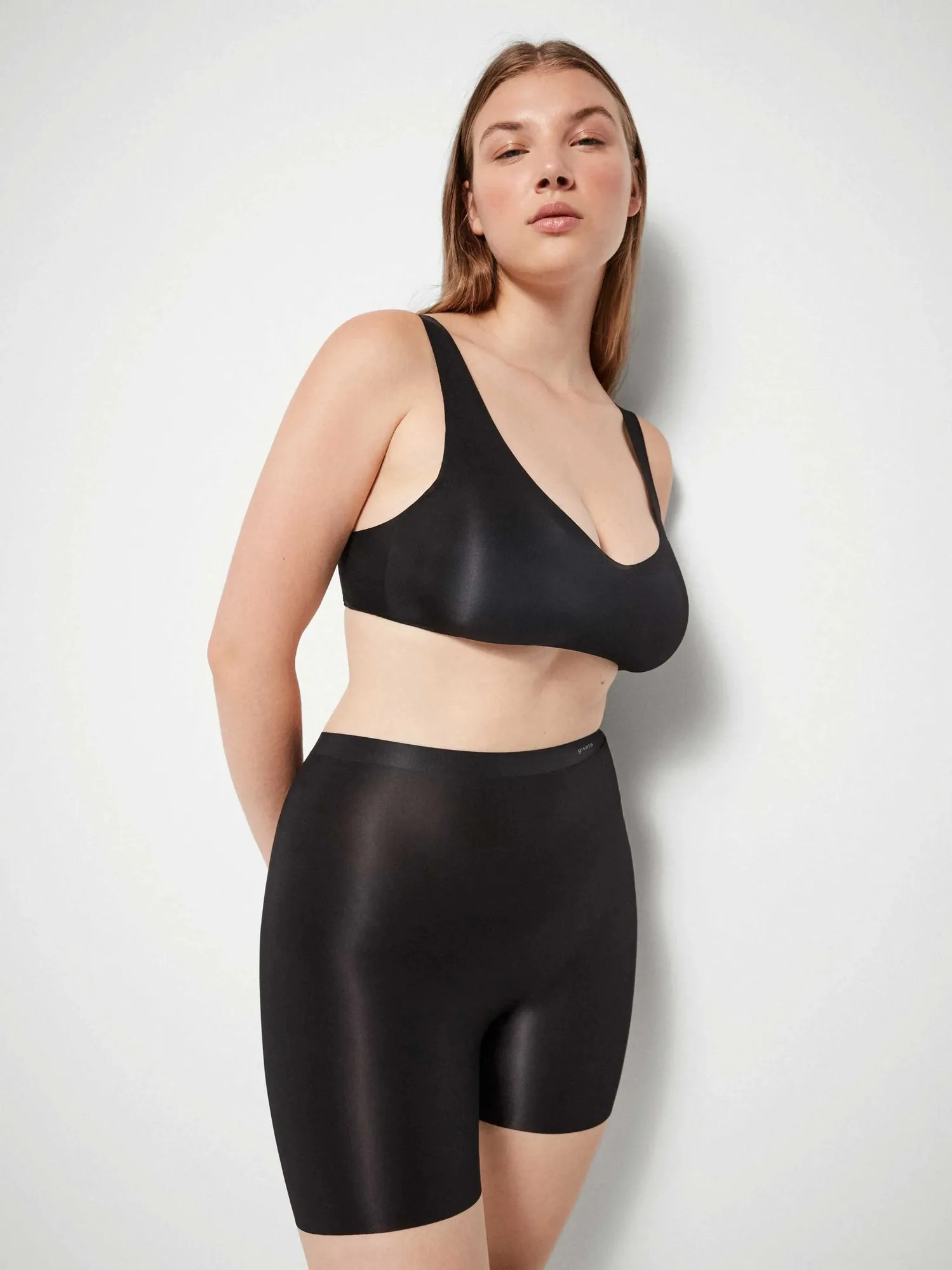 Pantalón moldeador segunda piel sin costuras: guía de uso