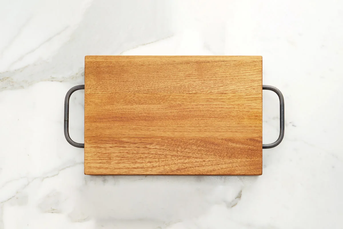 How to Season a Wooden Cutting Board