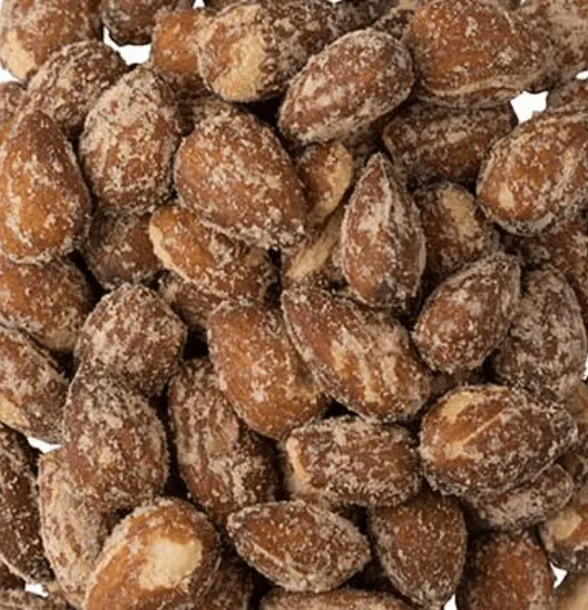 Geroosterde amandelen kiezen voor snacks en recepten