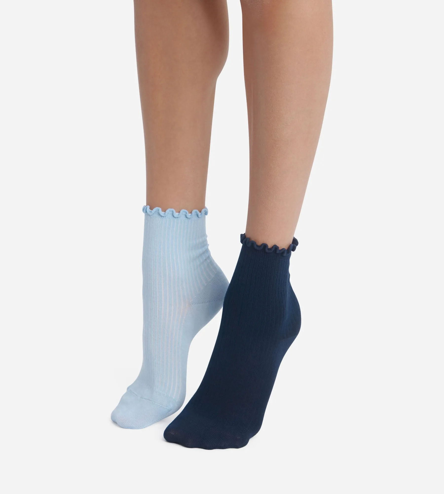 Fußschutz vs. Socken: Wann trägt man was?