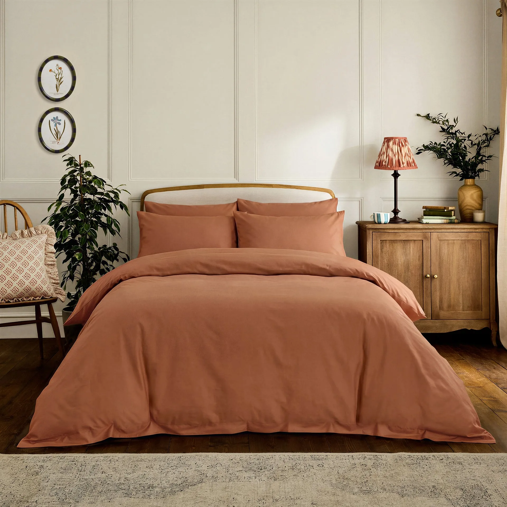 The Complete Guide to Buying a Bedsheet Set: Thread Count, Weave, and Fit