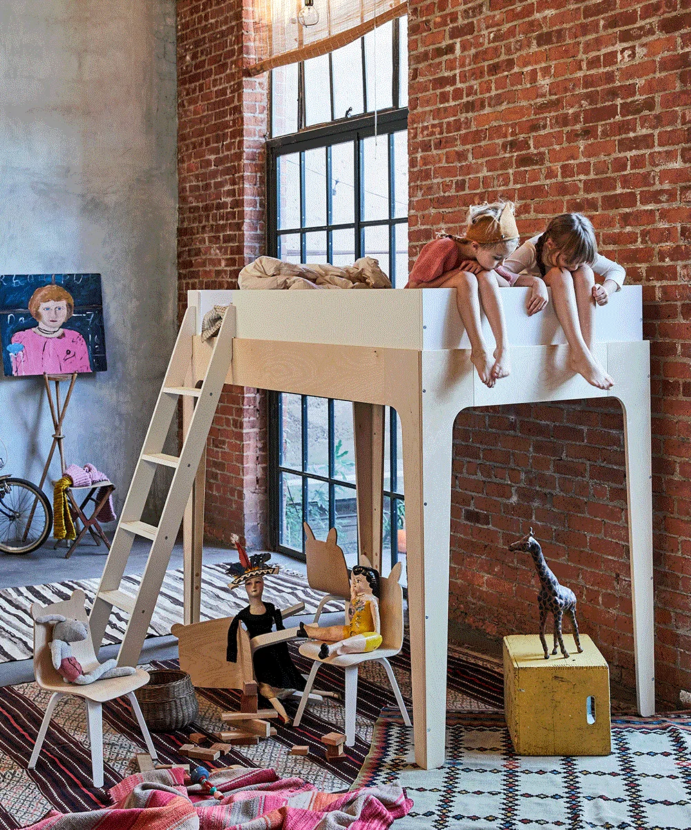 How to Transition Your Child from a Crib to a Toddler Bed: A Step-by-Step Guide
