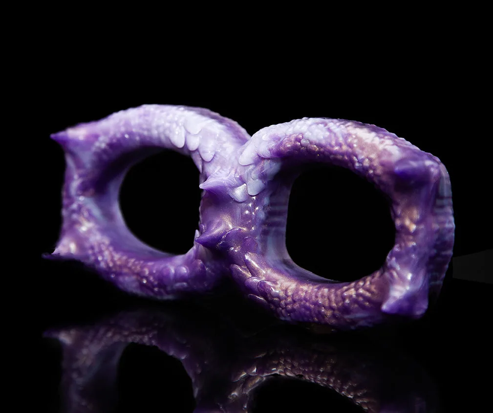 Manette BDSM Dragon Cuffs: Guida alla vestibilità e materiali