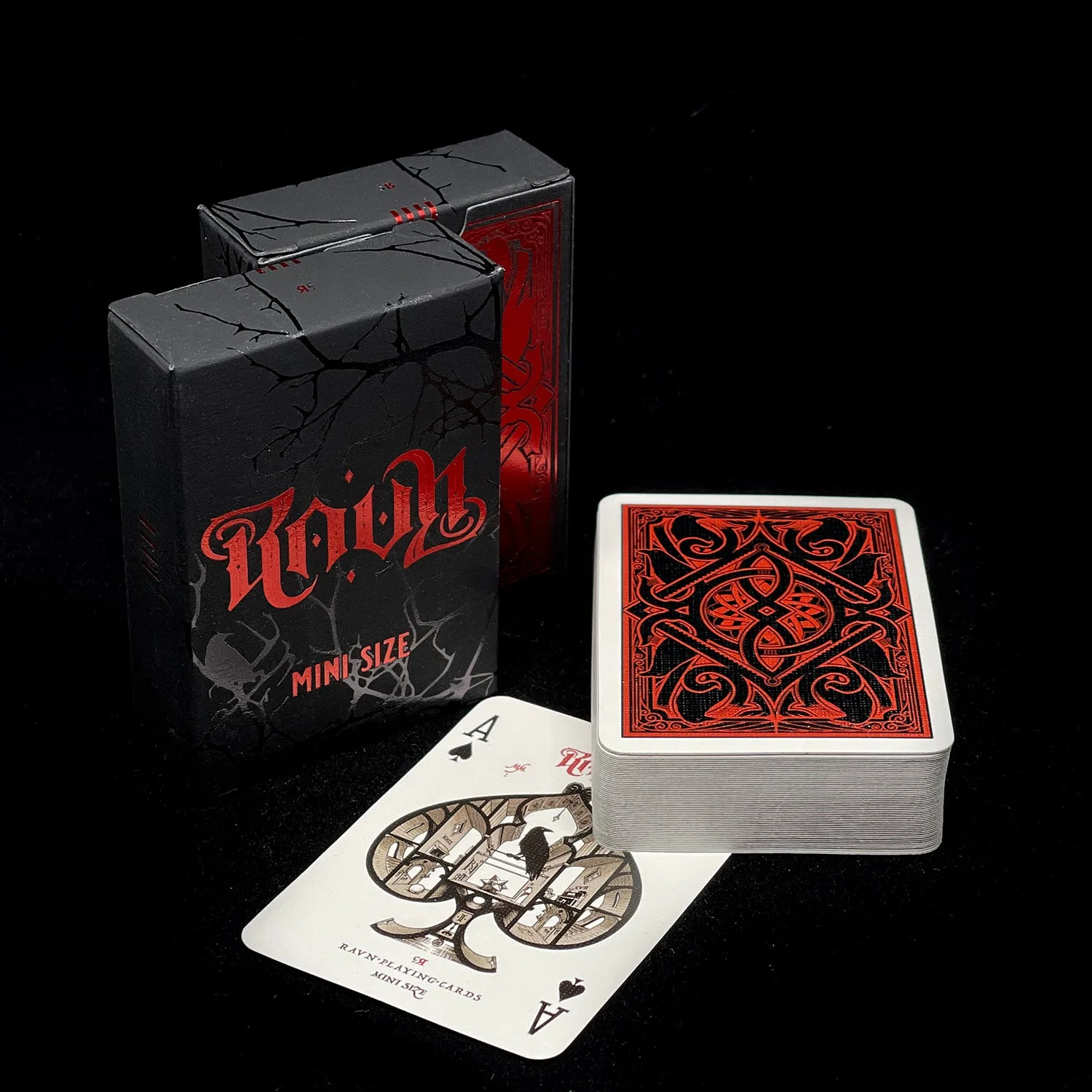 Korttricks med et mini-dæk: Mestring af RAVN X