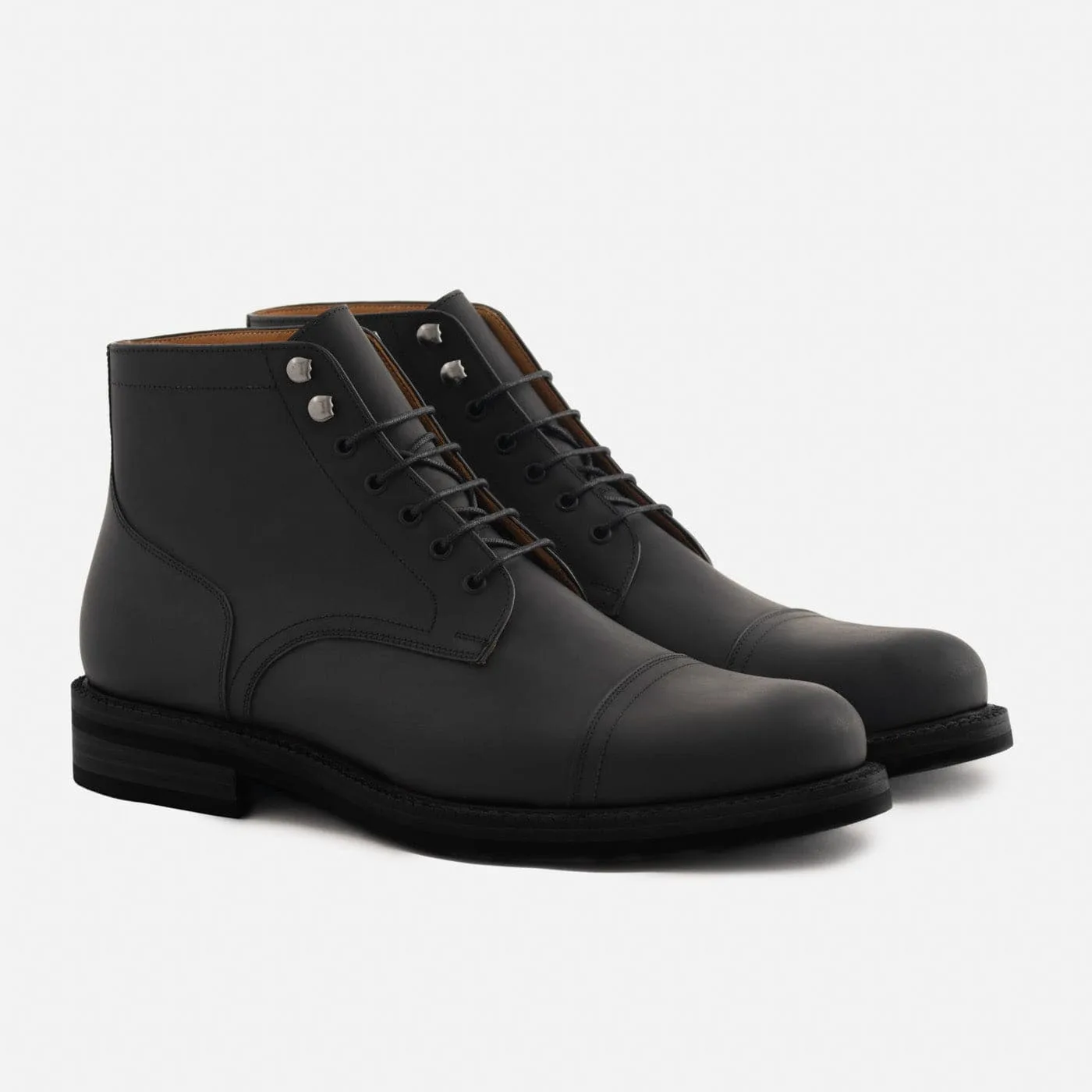 Comment nettoyer et entretenir des bottes en daim pour homme