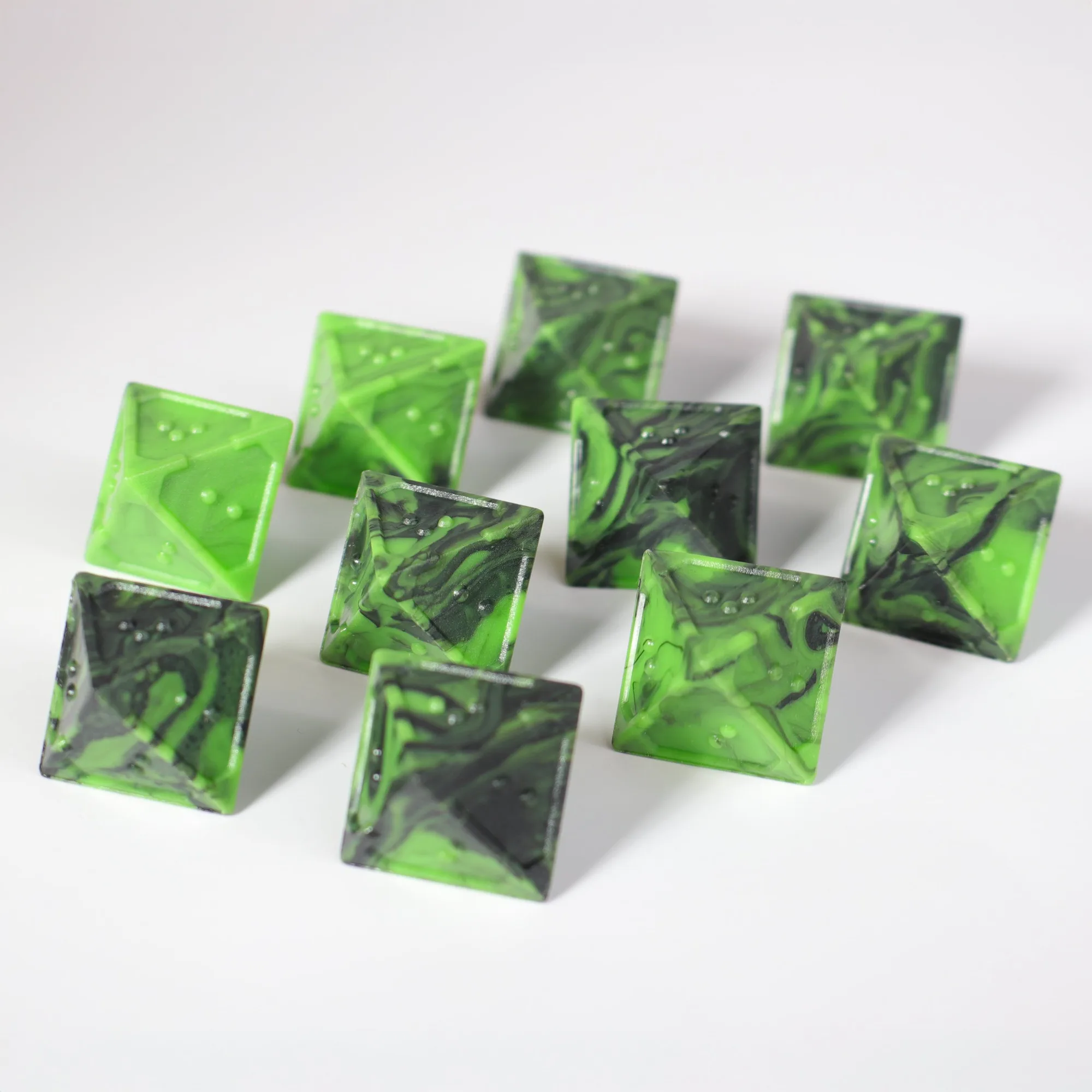 10d8 Set - DOTS Braille Acrylic - Cursed Acid