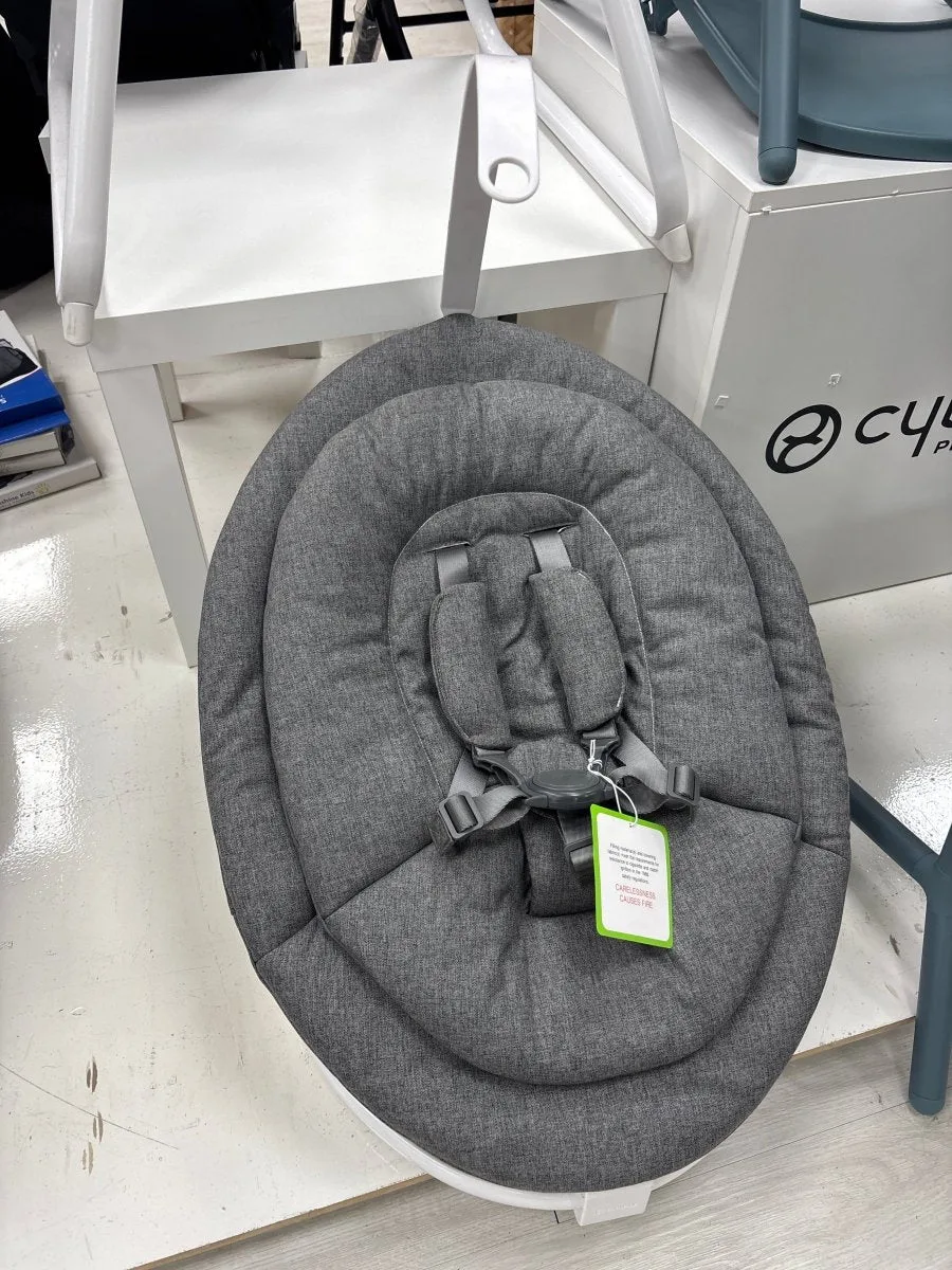 Newborn Pod Bouncer: What to Look For