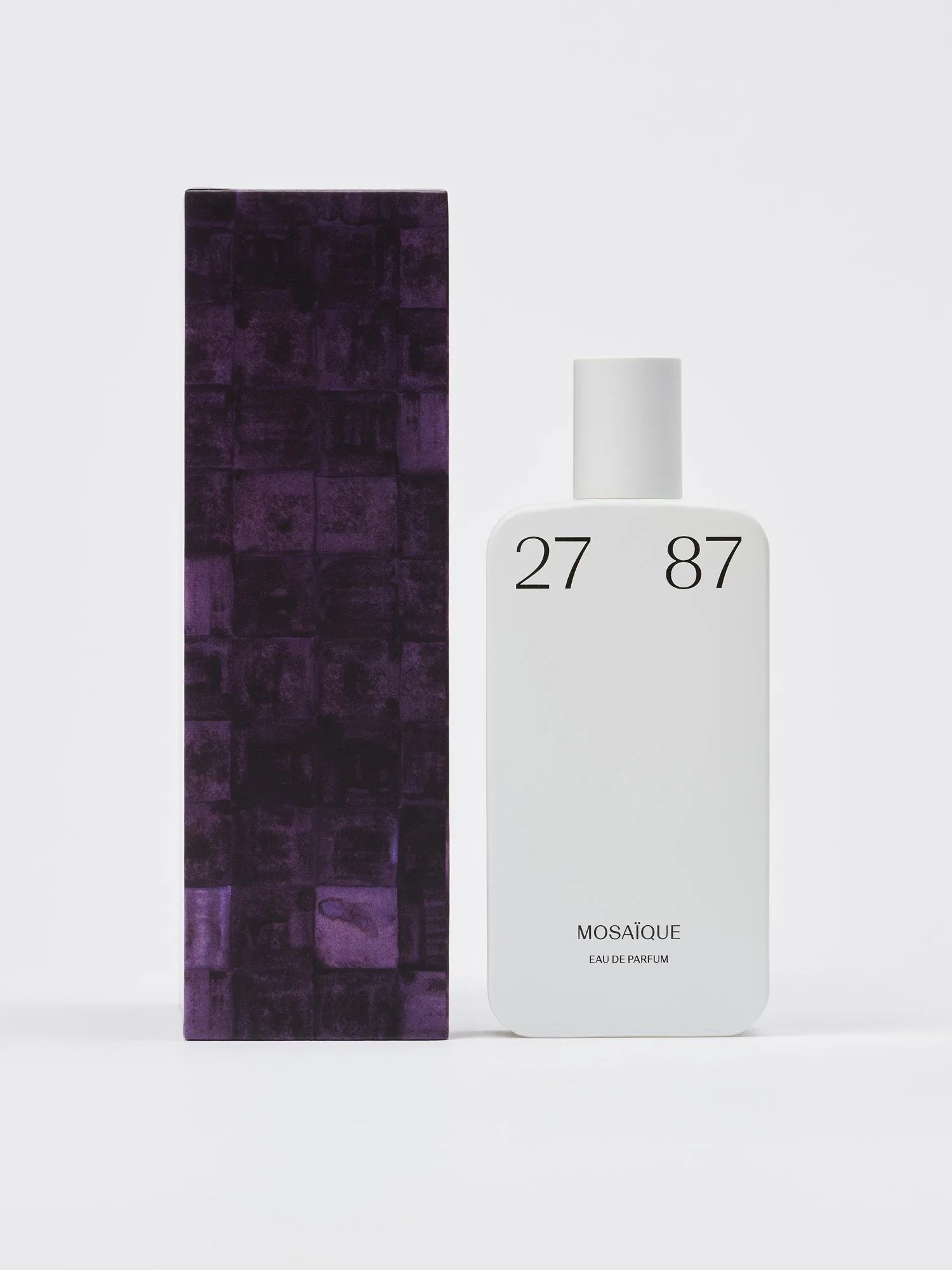 Best Perfumes for Work: Professional Scents That Last