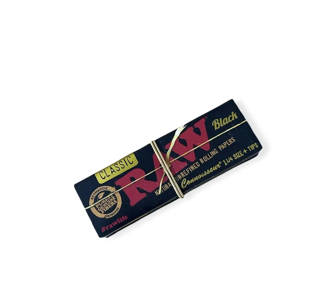 RAW BLACK CONNOISSEUR 1 1/4TH SKINS + TIPS