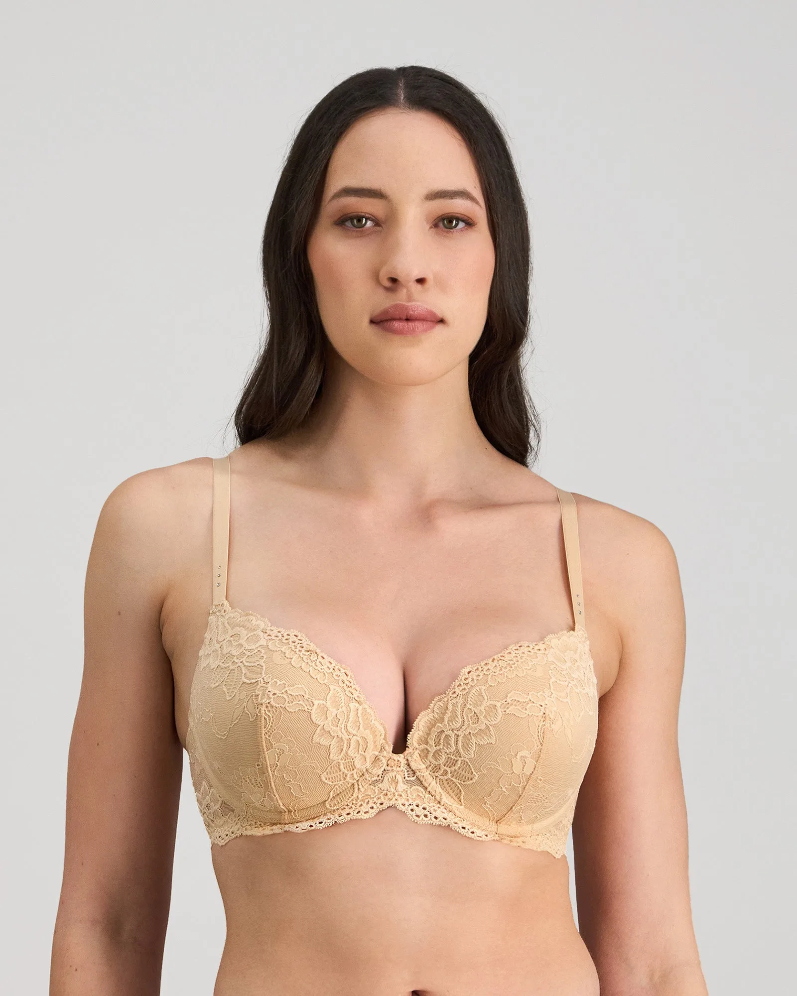 Reggiseno push-up in pizzo My Fit vs contour Renee: quale scegliere?