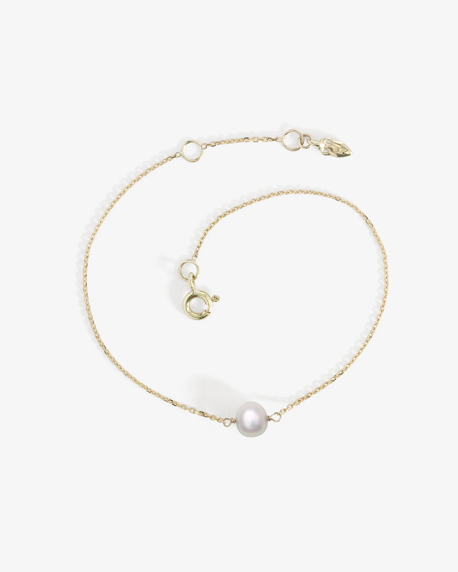 How to Clean and Care for Pearl Jewelry: Tips for Lasting Luster