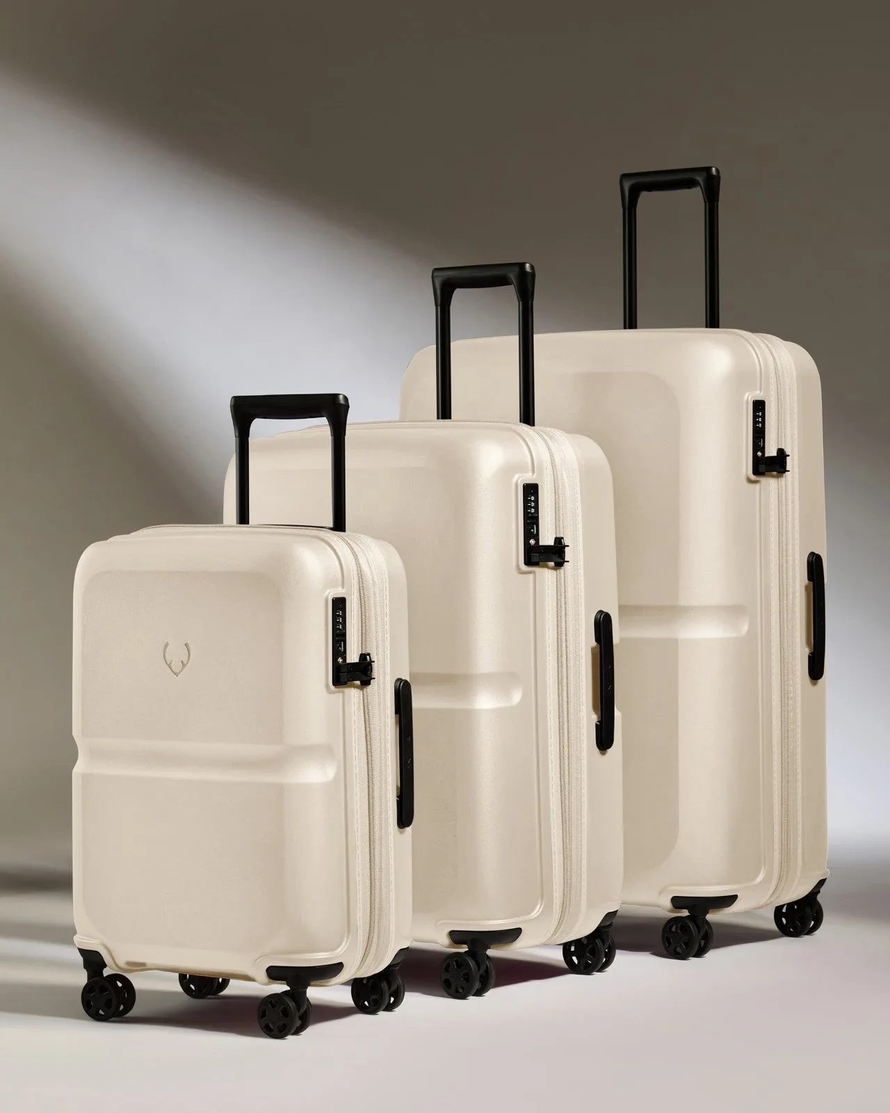 Expandable Carry-on Luggage Set in Warm Taupe - Single Stripe