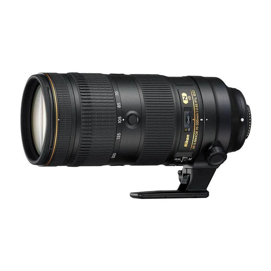 Nikon 70-200mm مقابل 50mm: أي عدسة للبورتريه؟