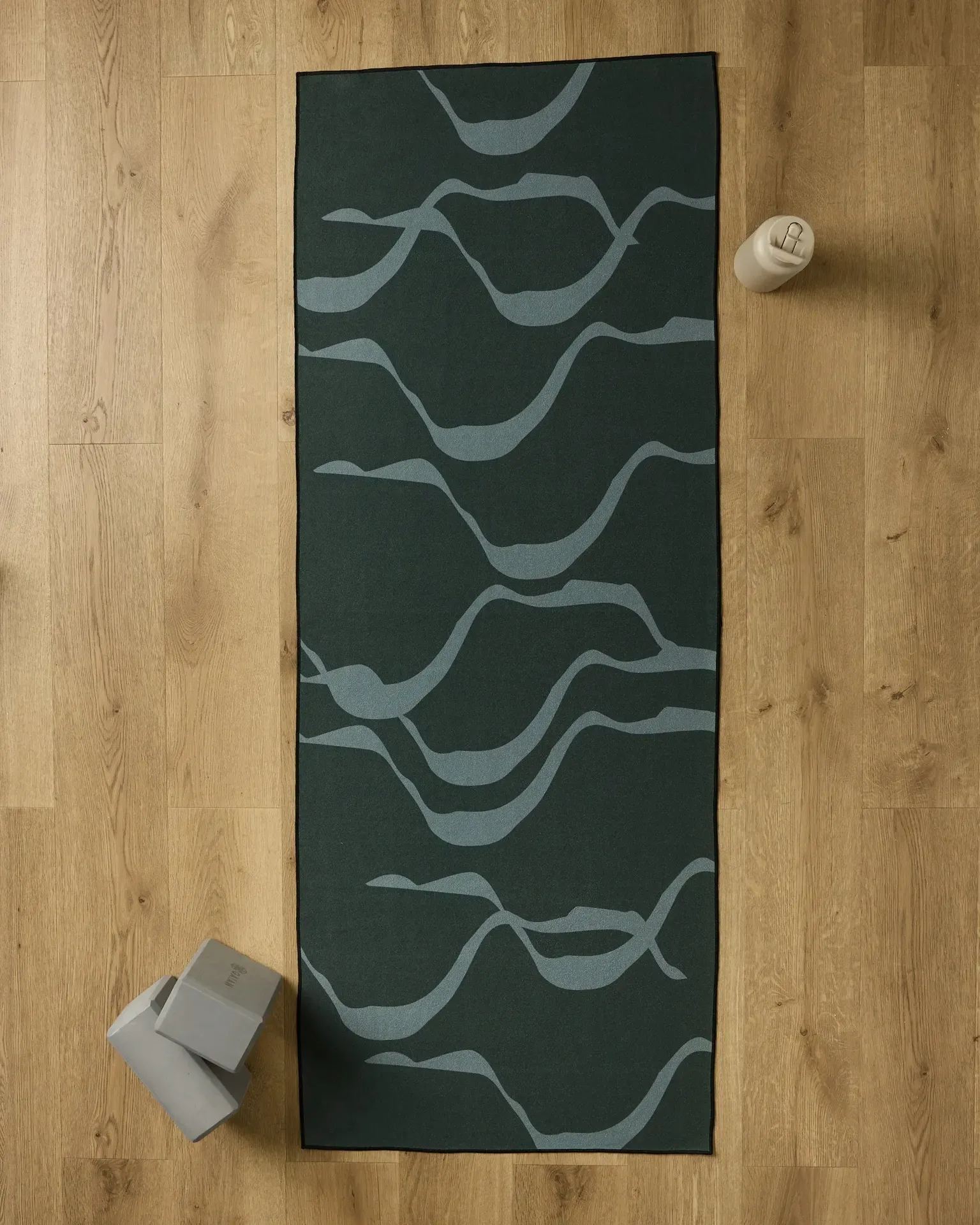 Yoga Towel Review: The Best Geometry Towels for Hot Yoga Practice