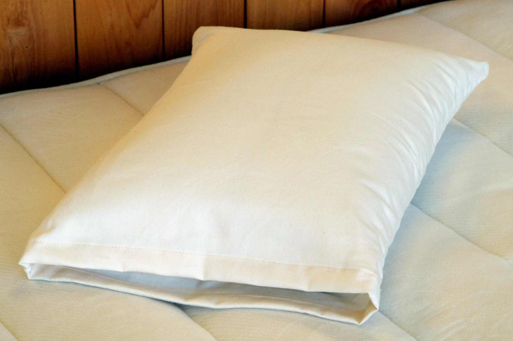 Coussin câlin en laine naturelle