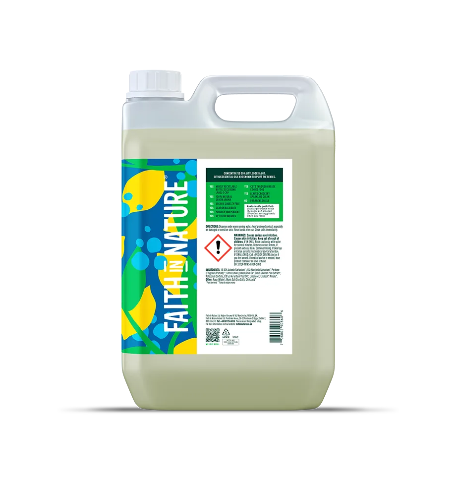 Como lavar roupa com detergente de limão