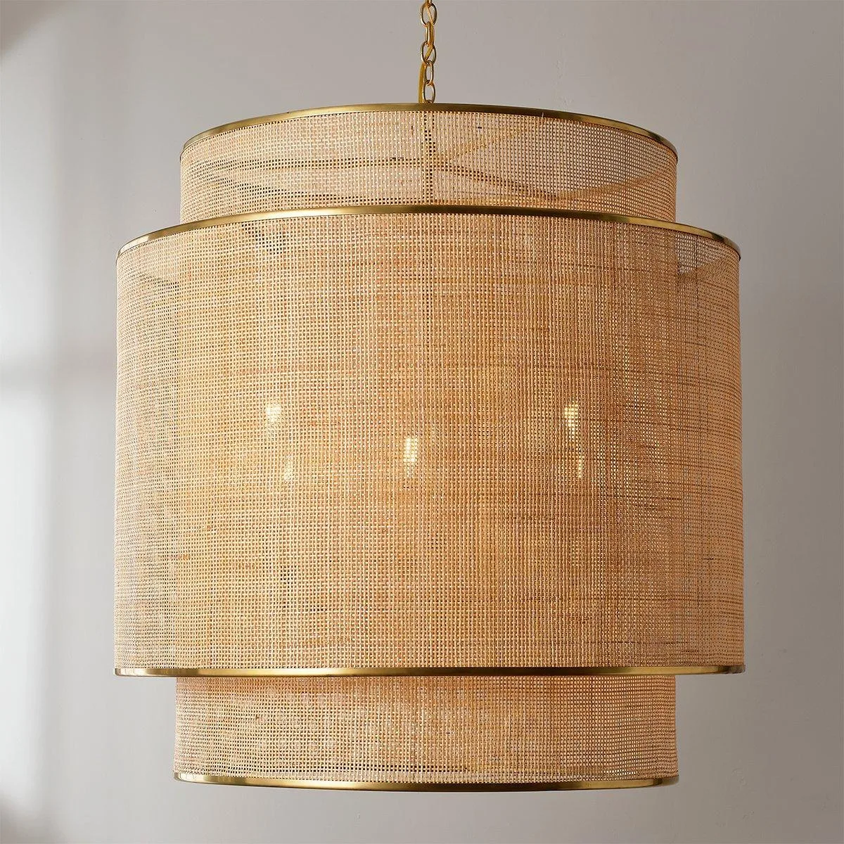 How to Choose Lighting for a Home Office with No Natural Light
