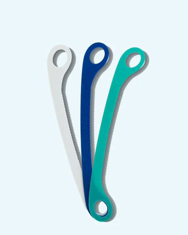 How to Use a Tongue Cleaner for a Healthier Smile: Supersmile Tips