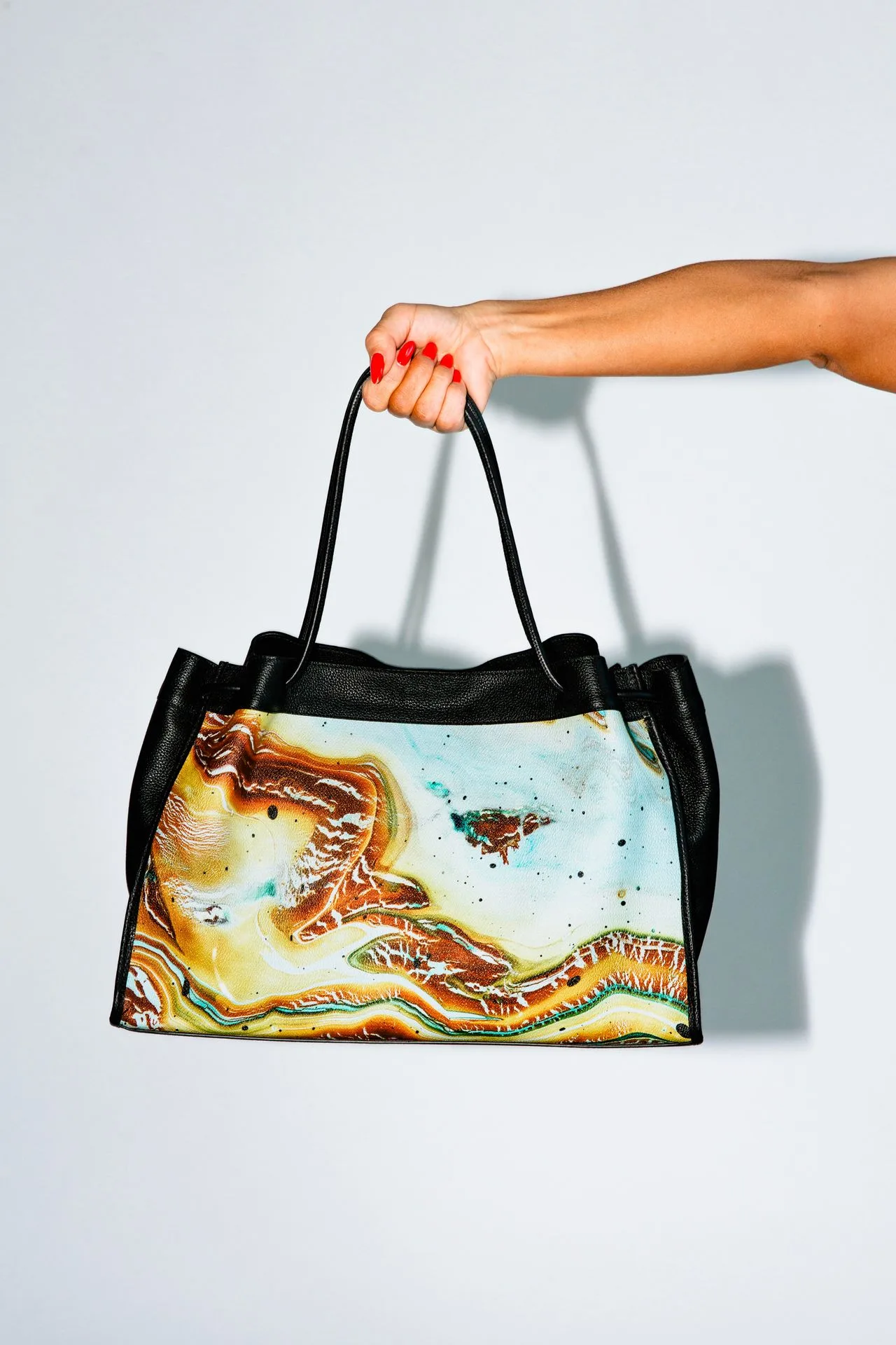 How PAGERIE Bags Are Made: From Leather to Finished Product