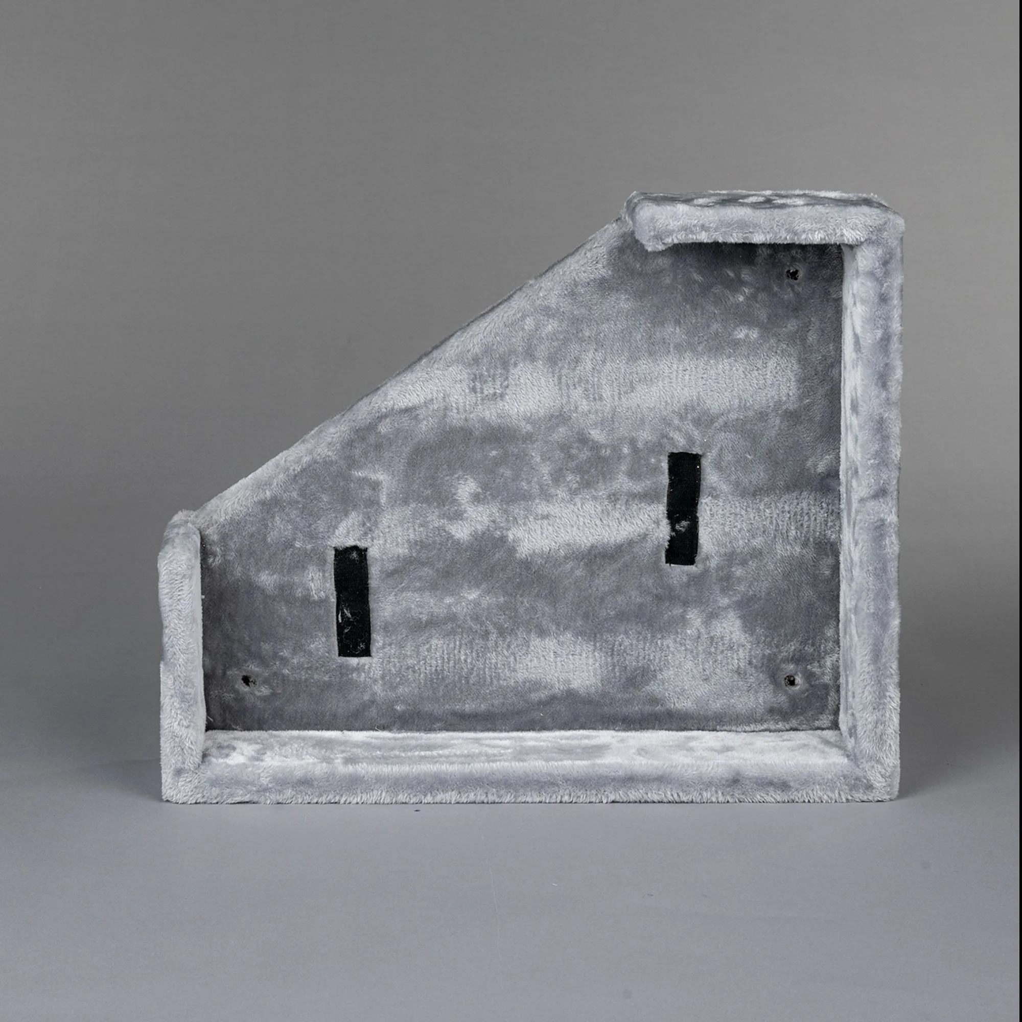 Rectangular vs Trapezium Top Bed: Which Cat Bed Fits?