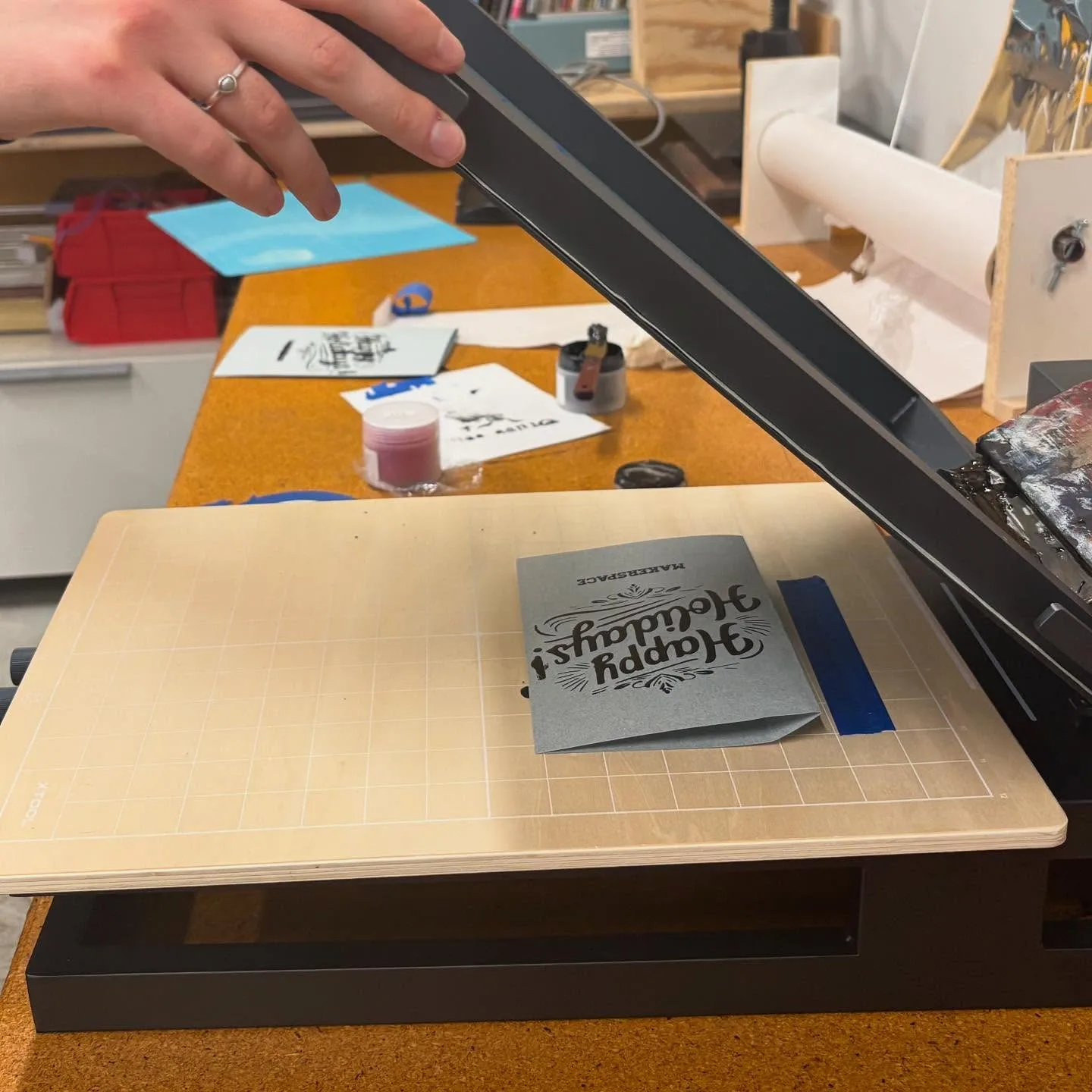 Laser-Gravur-Workshop für Feiertagsprojekte