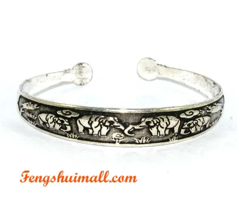 Elephants with Trunks Down Bangle