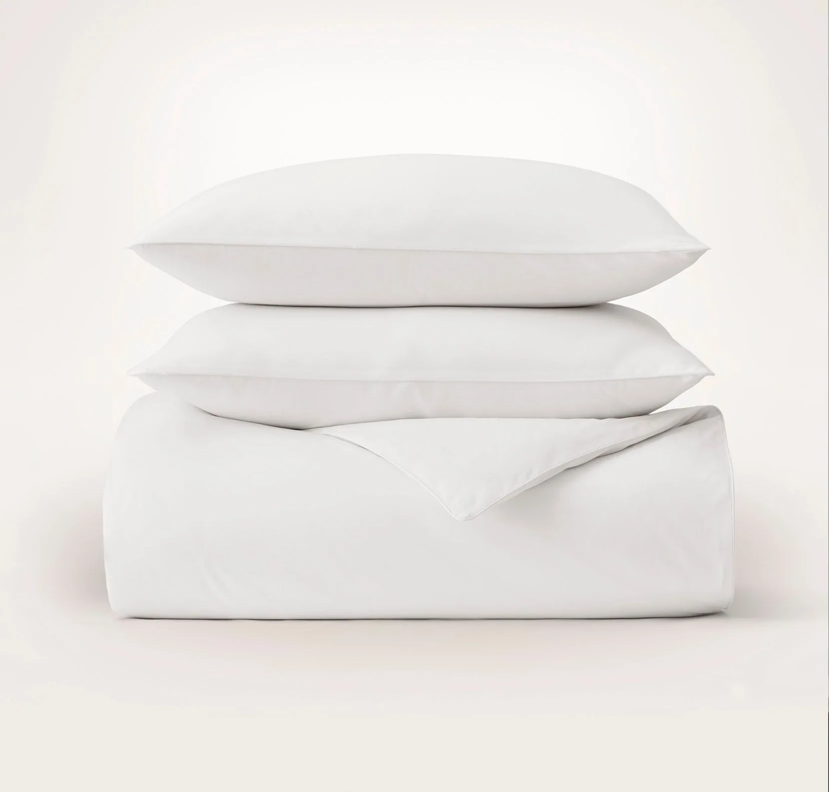 How to Choose the Right Pillow Fill: Down, Feather, or Synthetic?