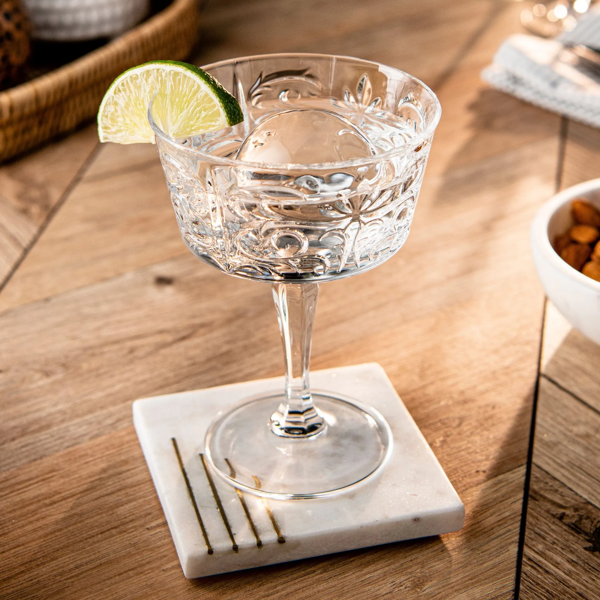 How to Garnish Your Ready-Made Cocktails for a Professional Look