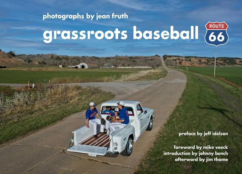كتاب Grassroots Baseball Route 66: محتواه الداخلي