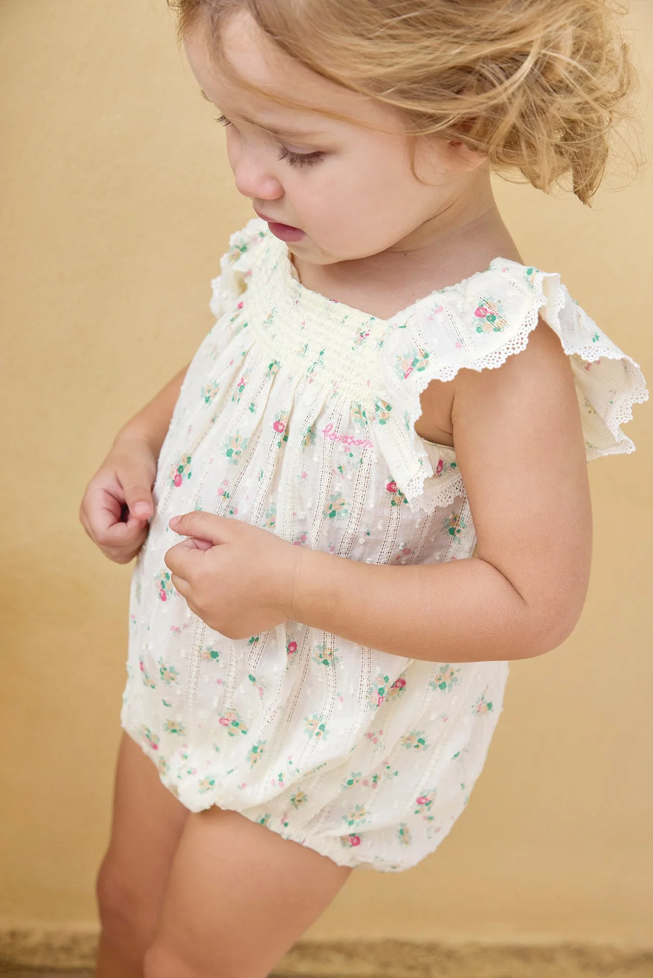 Comment choisir une combinaison d'hiver pour bébé