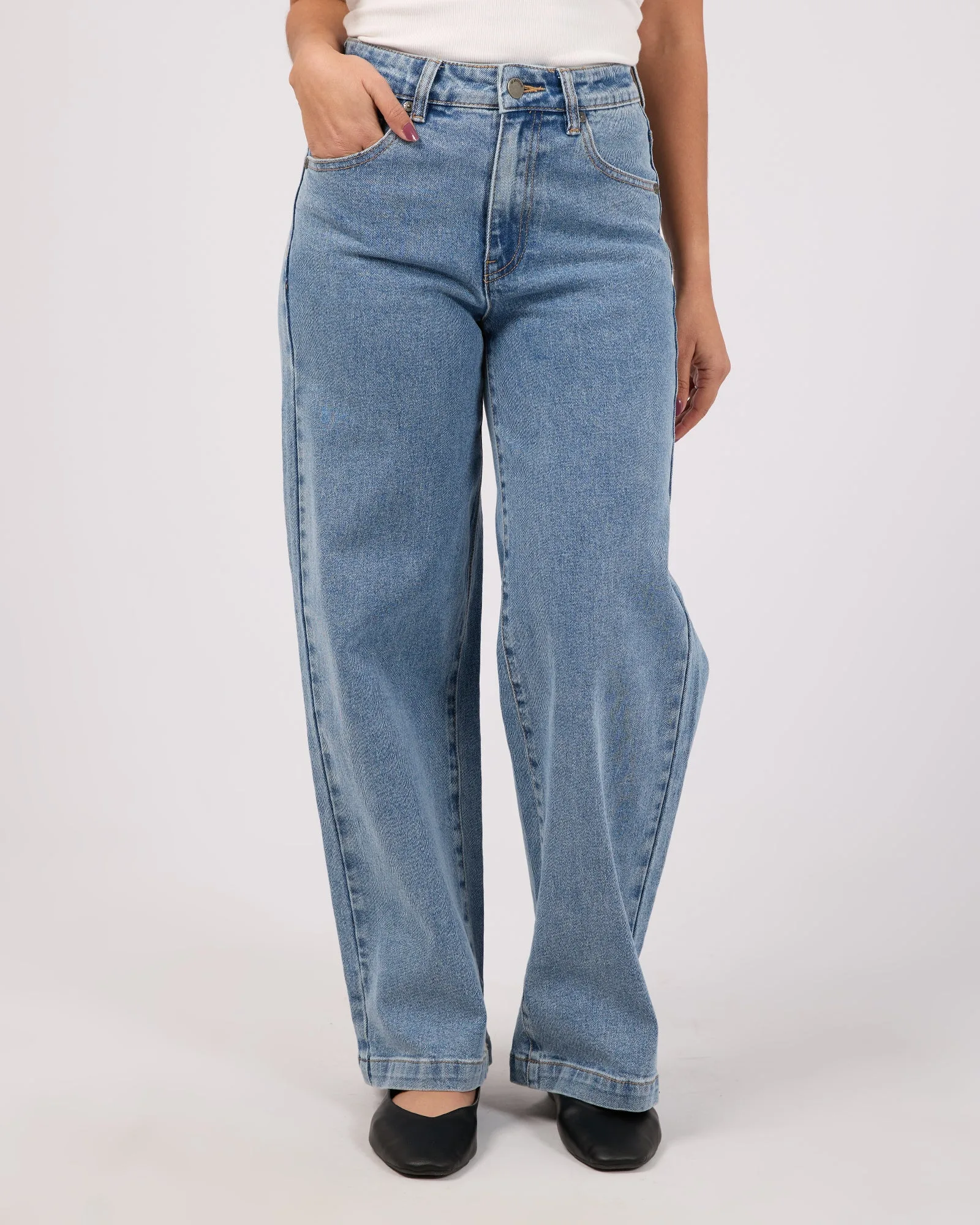 Jacqui Wide Leg Petite Light Blue: Denim Fit for Petite Frames
