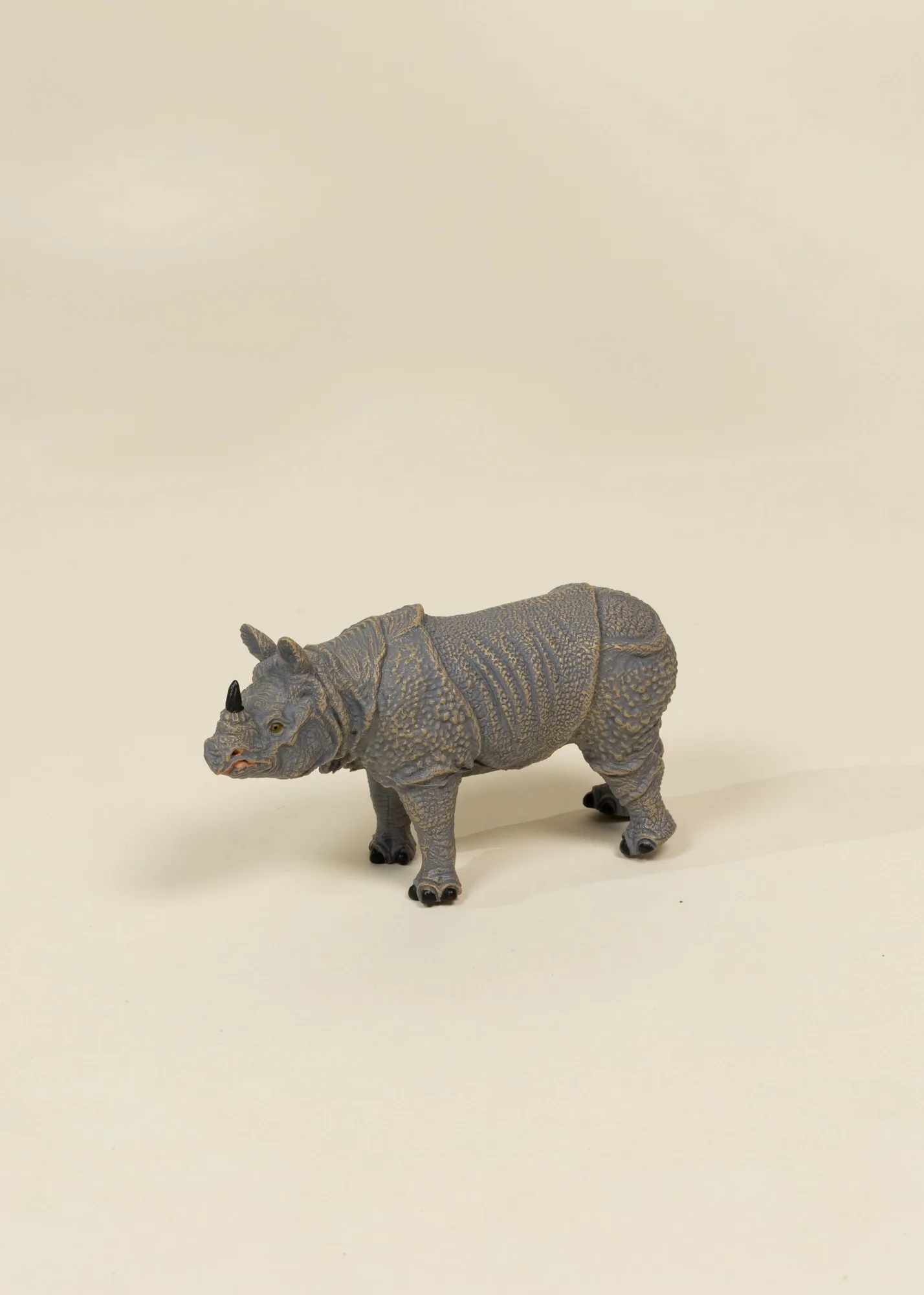 Como escolher o primeiro conjunto de figuras de animais para crianças