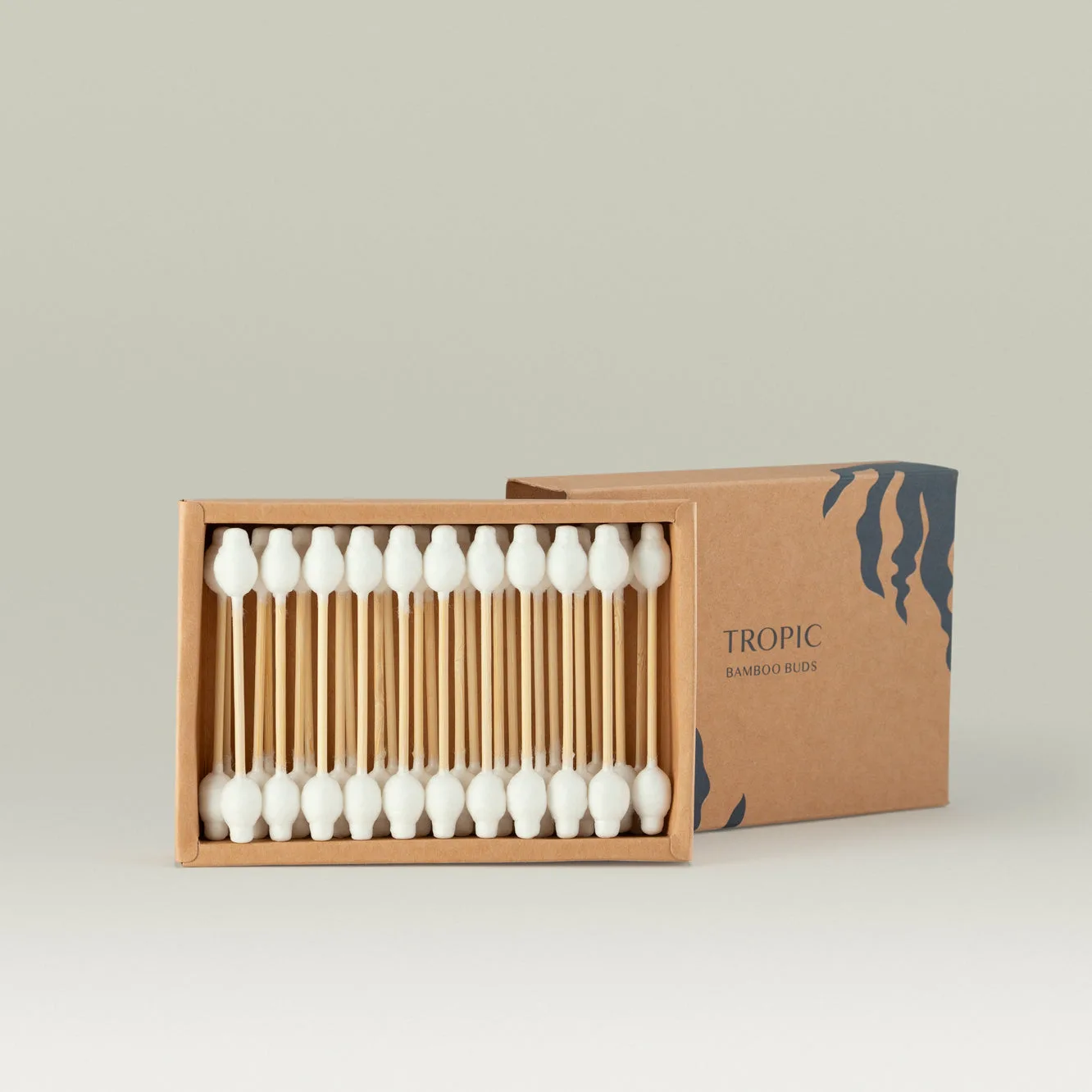 The Best Eco-Friendly Beauty Tools for a Sustainable Routine