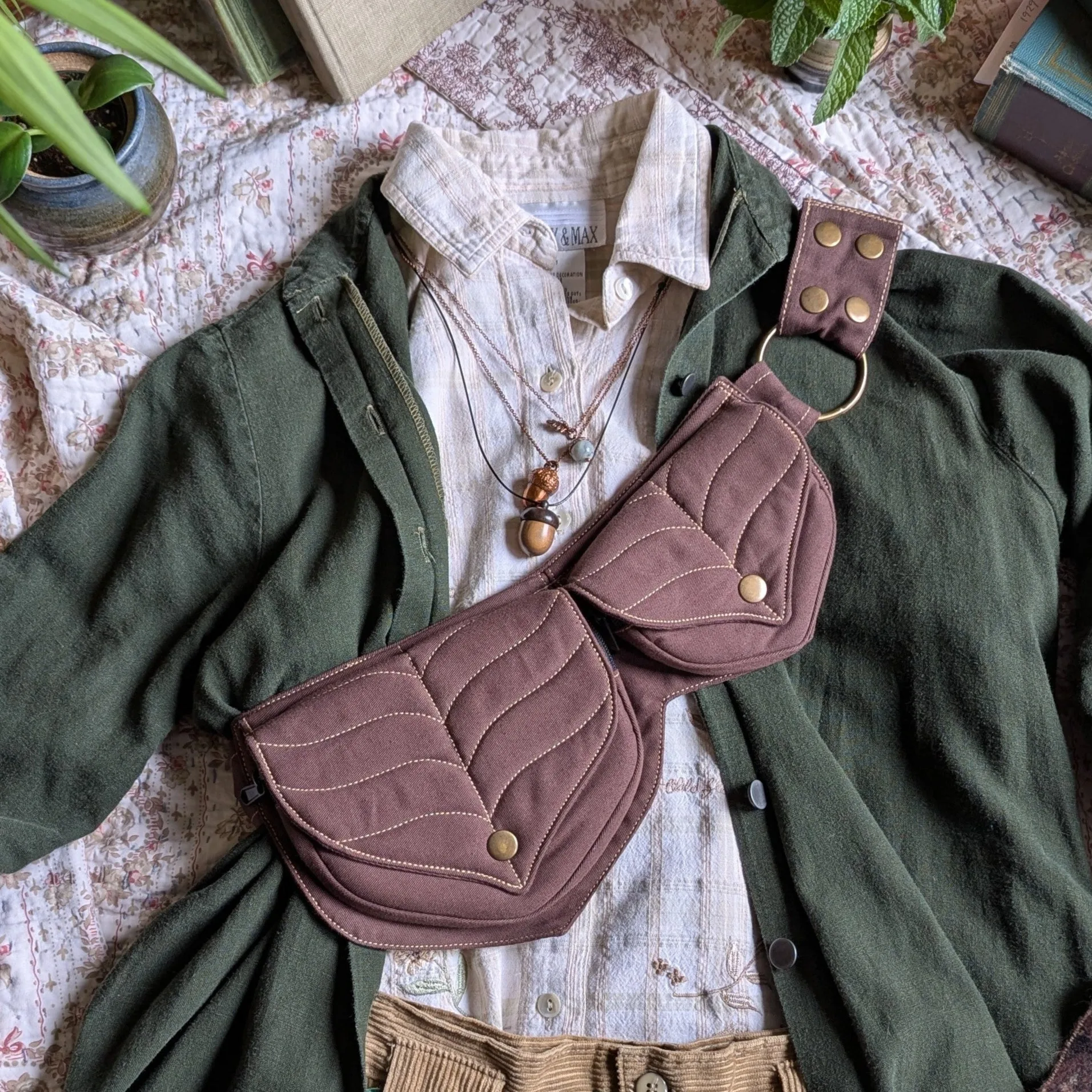 Leaf Belt Bag (approx 36" to 48" around)