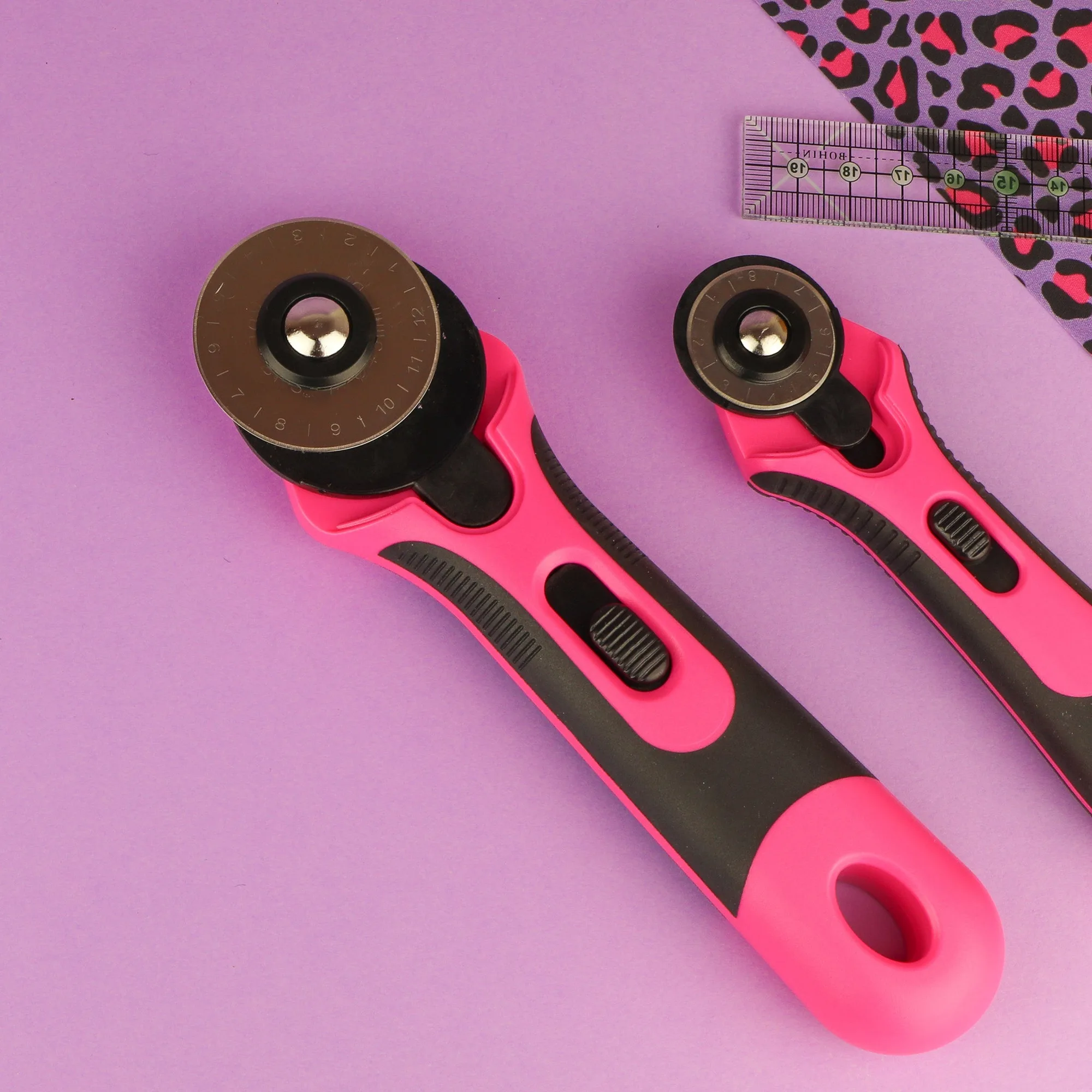 Rotary Cutters vs Scissors for Quilting Projects