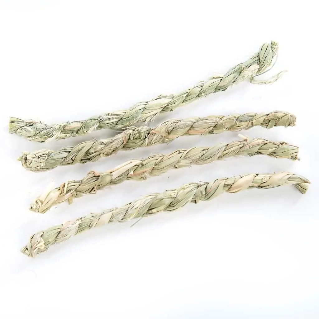 Using Rye Fidget Sticks & Meadow Twist for Enrichment