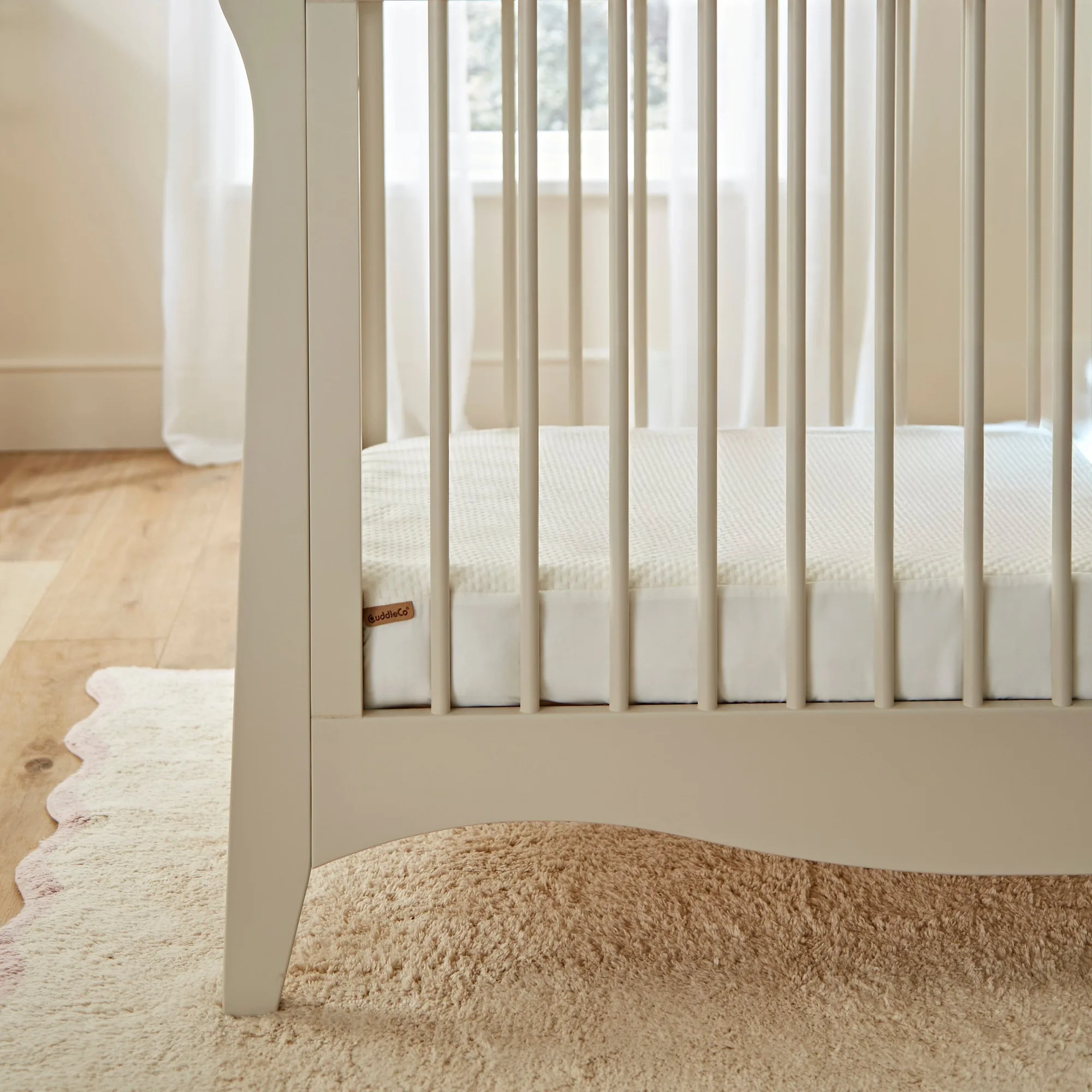 Comment choisir un protège-matelas pour lit bébé qui fonctionne