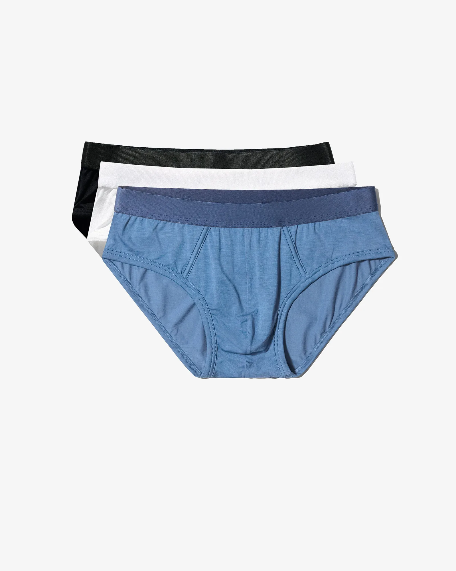 Men's Y-Brief Sizing Guide: Get the Perfect Fit