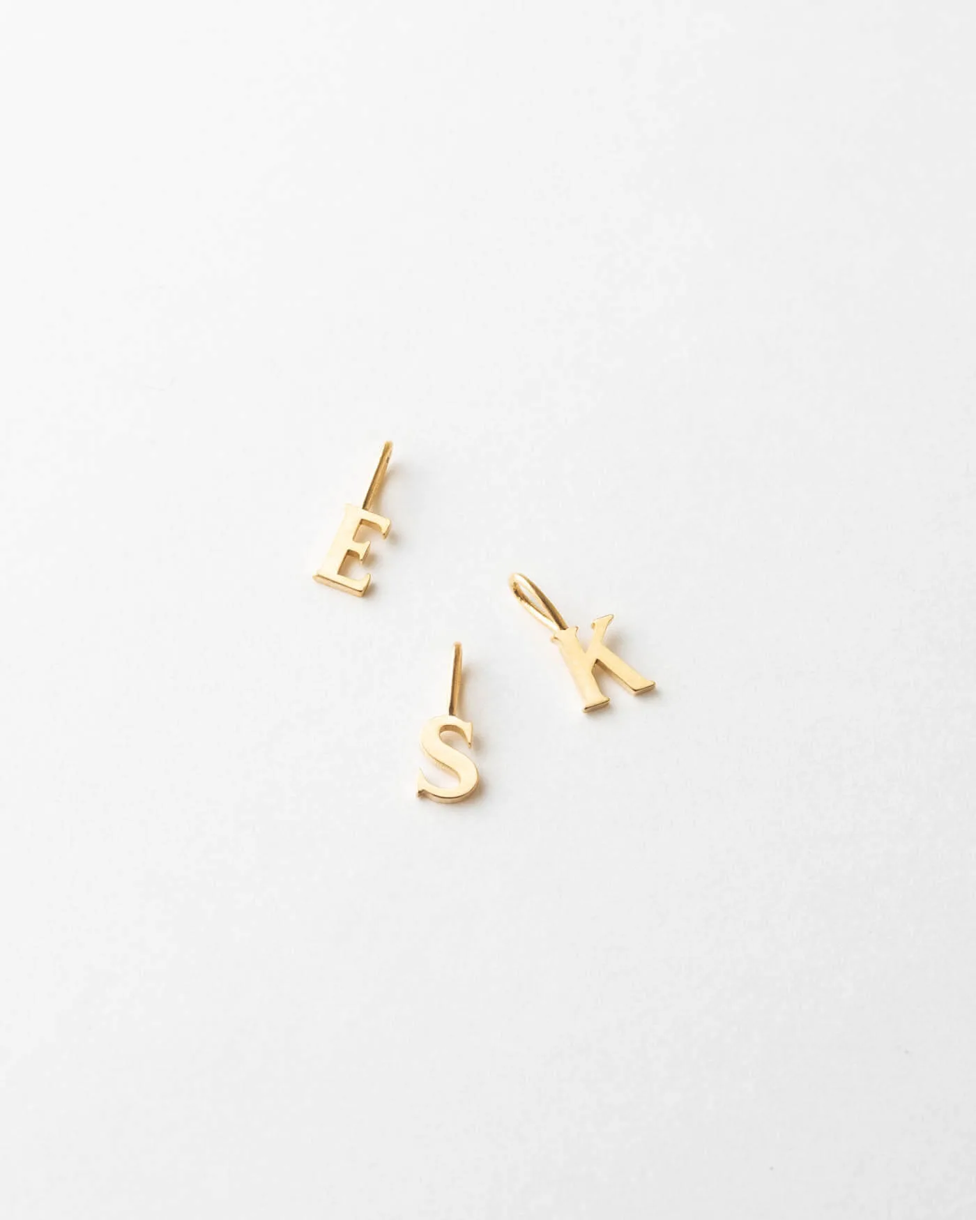 How to Choose the Perfect Charm for Your Necklace: A Guide to Symbolic Pendants