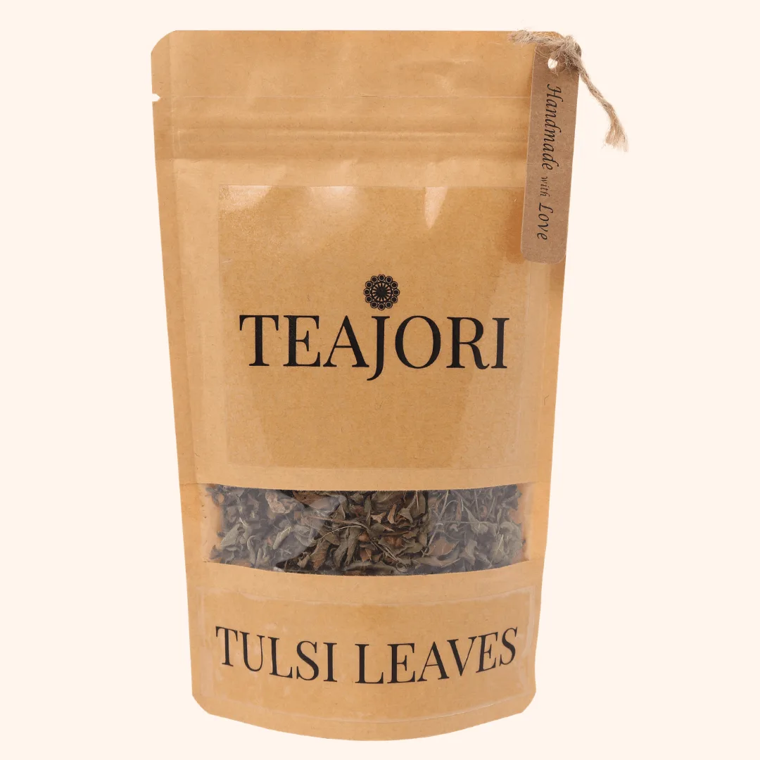 Cómo preparar hojas sueltas de tulsi para té sin cafeína