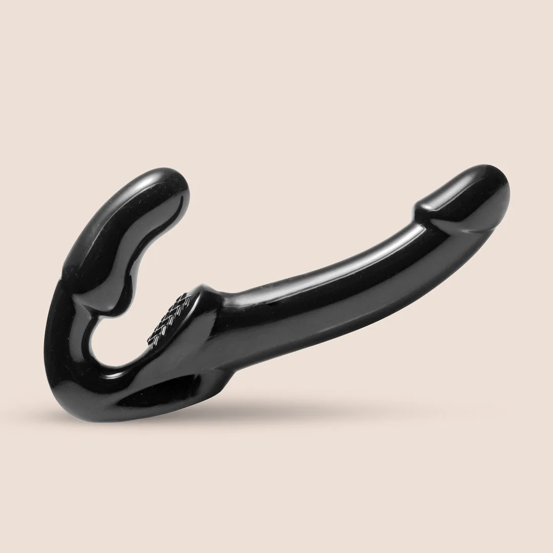 Come usare un dildo strap-on senza imbracatura
