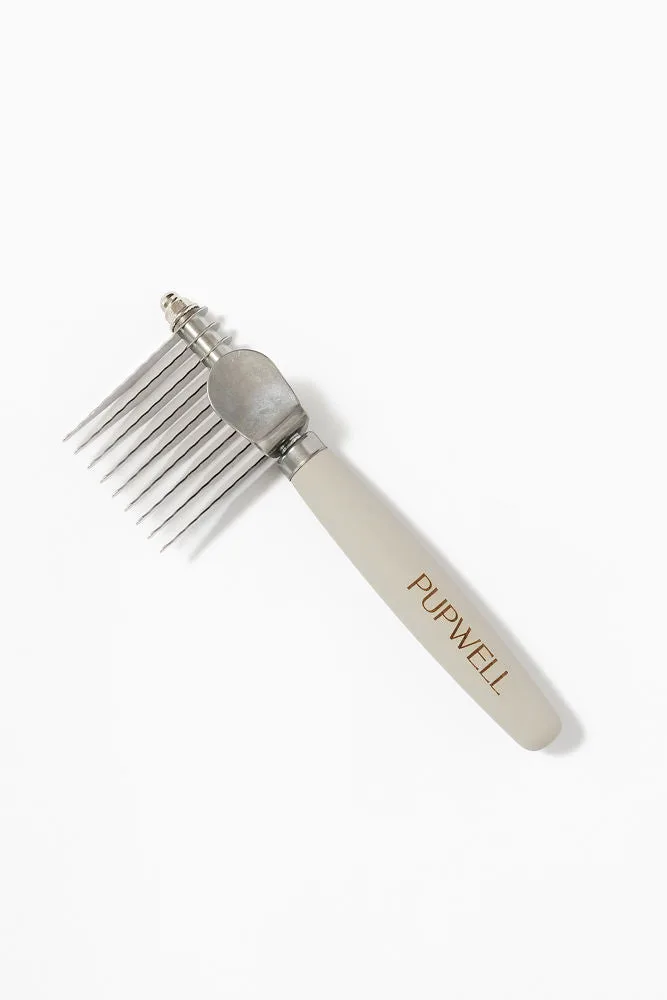 The Detangler vs Classic Shears: Dog Grooming Tool Comparison