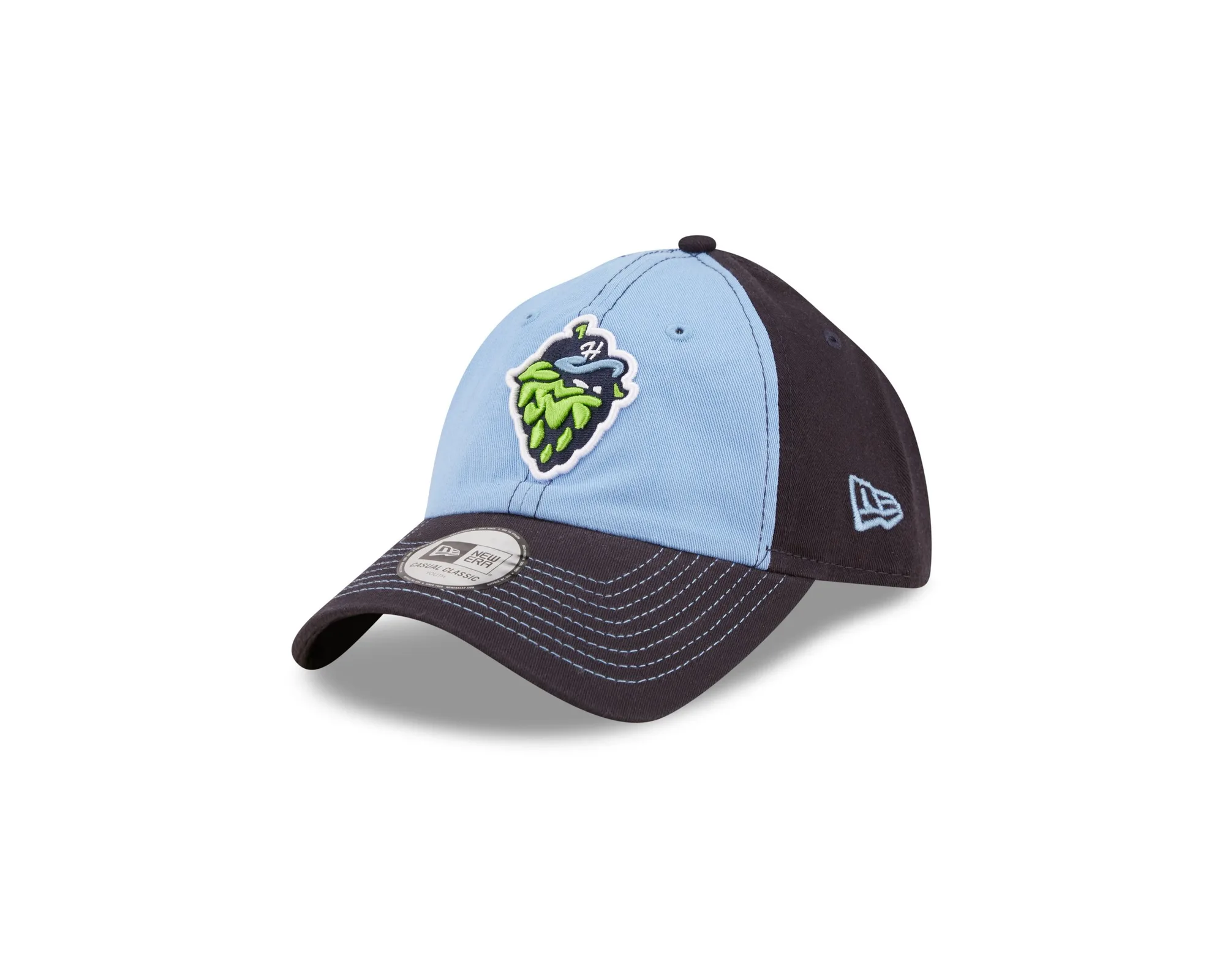 Snapback vs Fitted Cap: How to Choose the Right Hops Hat