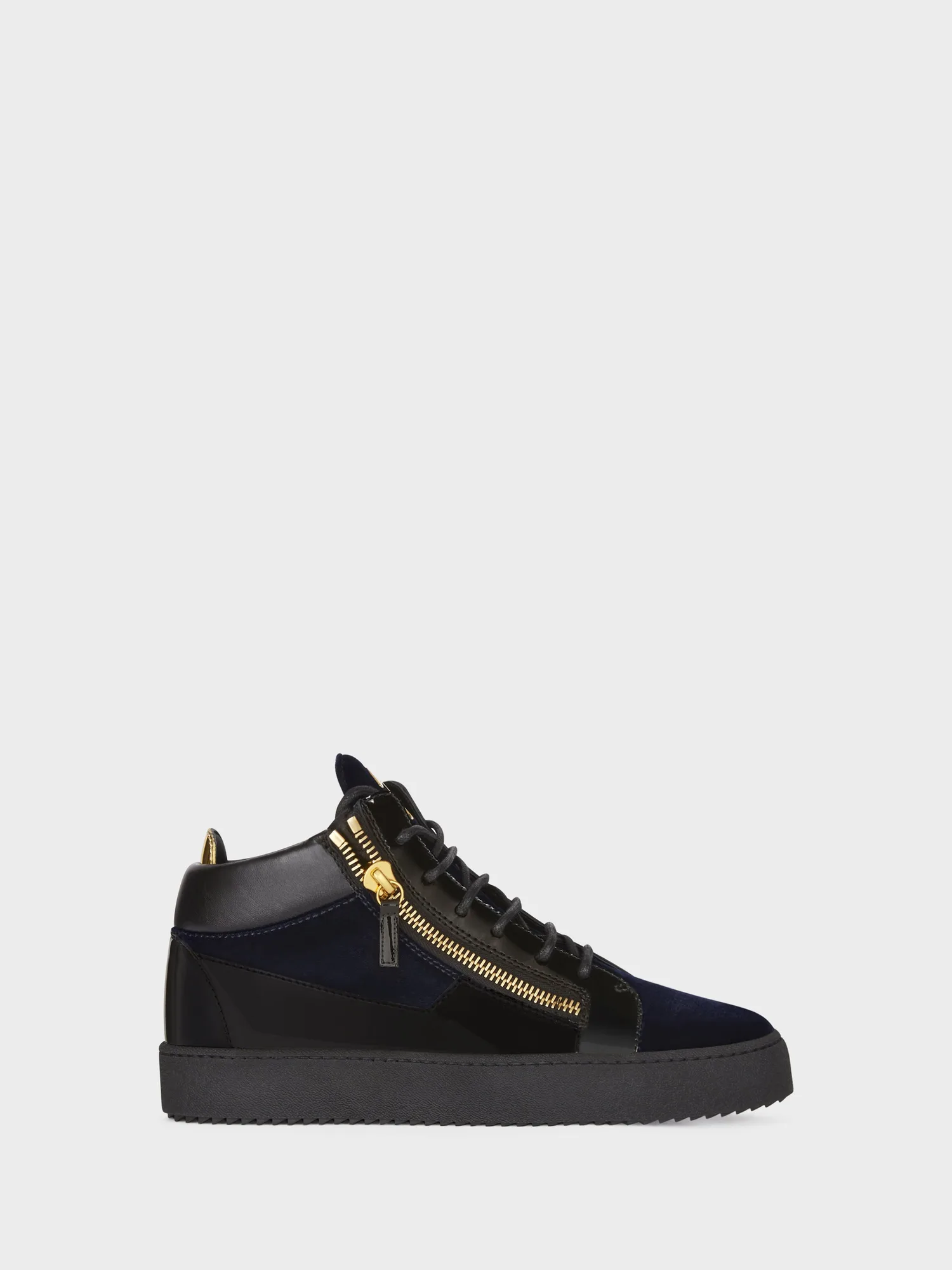 FRANKIE KRISS vs GZ-Ghost: ¿Qué zapatilla Zanotti elegir?