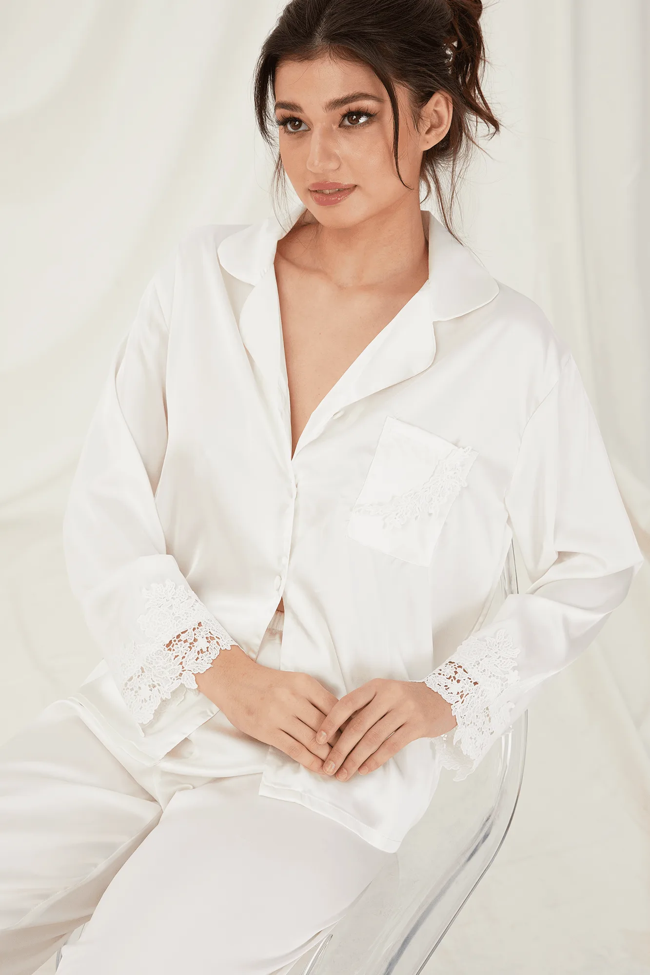 Ropa de dormir nupcial con encaje blanco: guía de compra