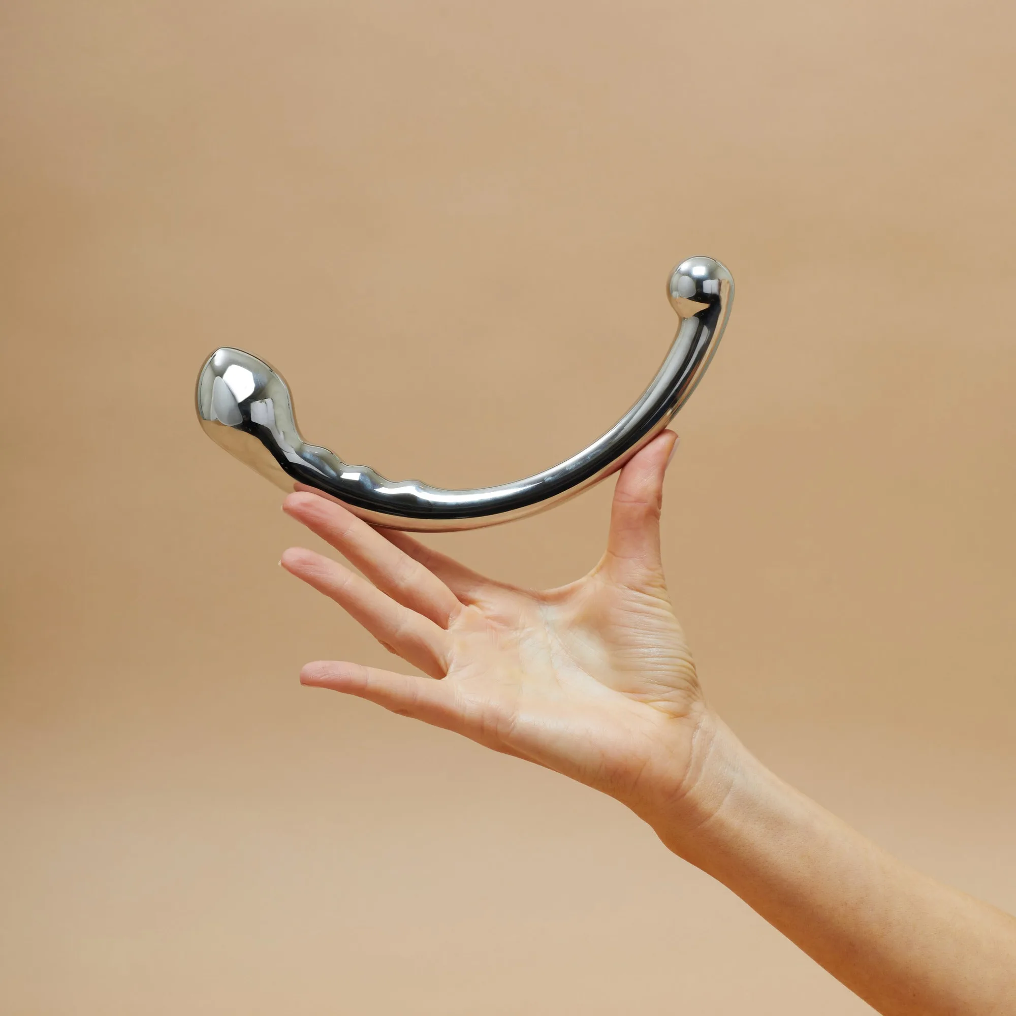 Stainless Steel Hoop Wand: G-Spot or Perineum Use?