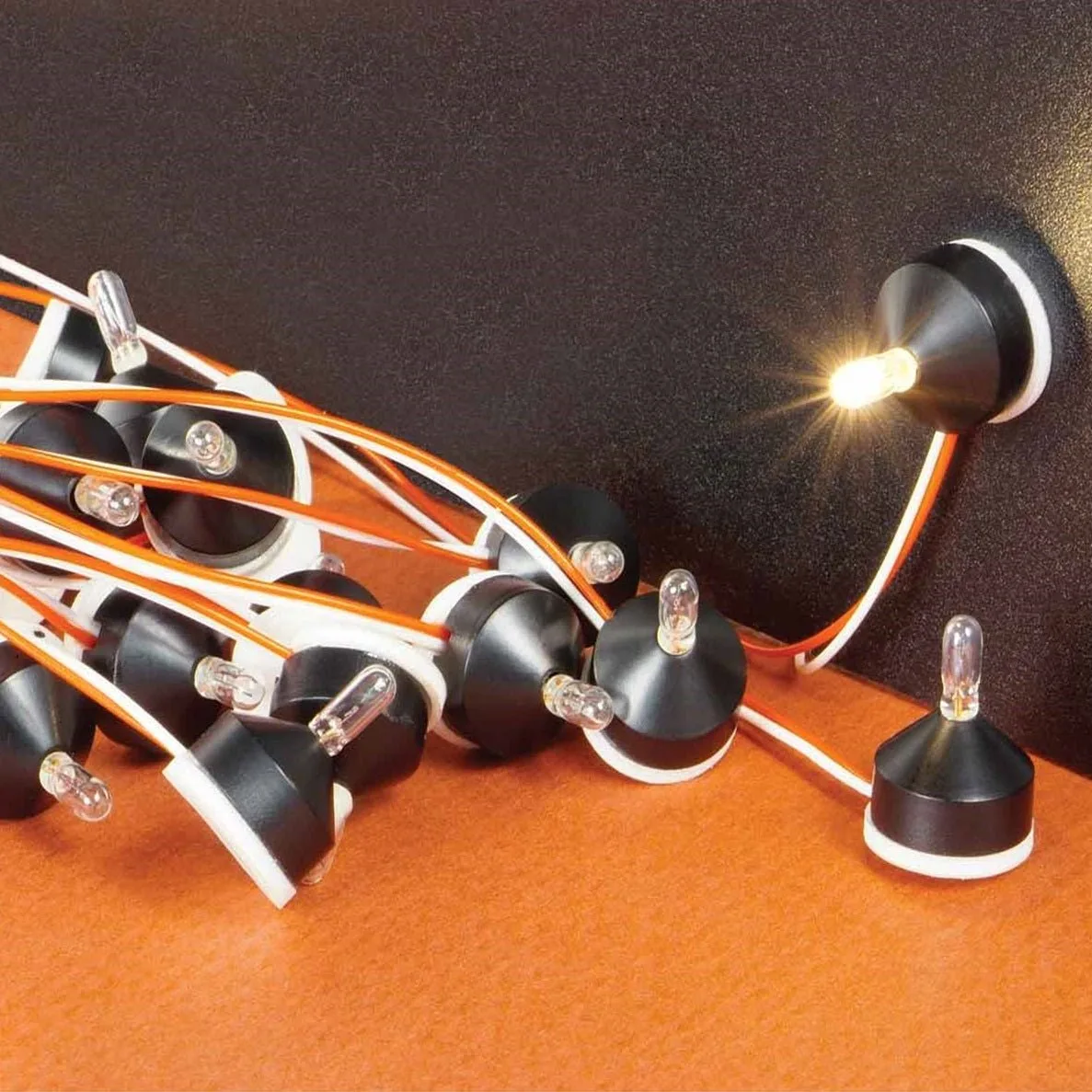 Lámparas LED adhesivas en miniatura Micro-Mark