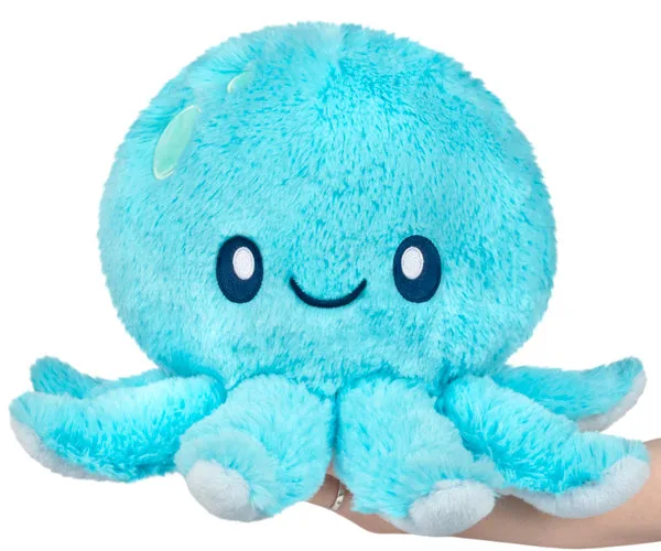 How to Display Your Squishable Plush on a Shelf: Aesthetic Arrangement Ideas
