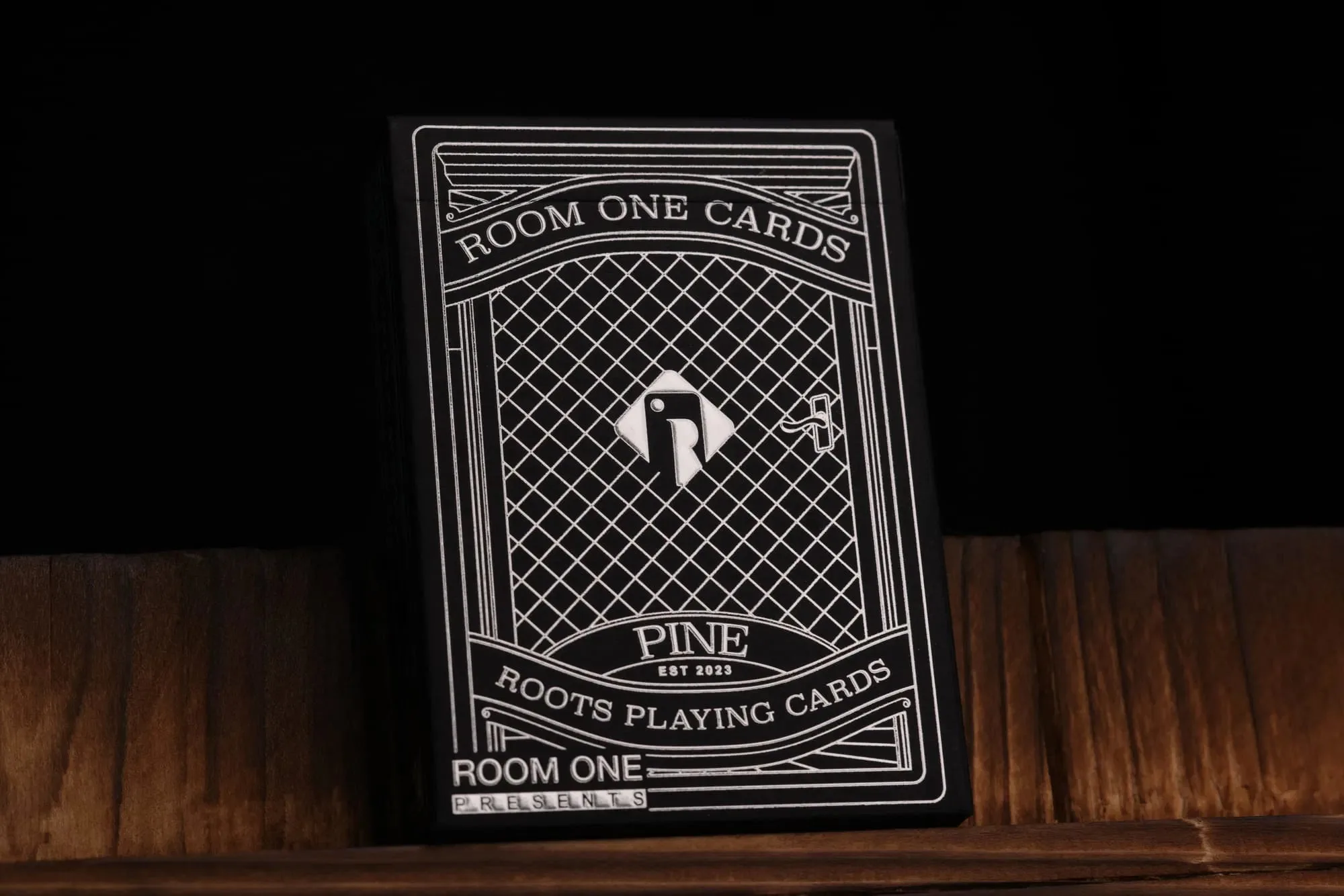 Roots Playing Cards sammeln: Pine, Teak & Brick Set